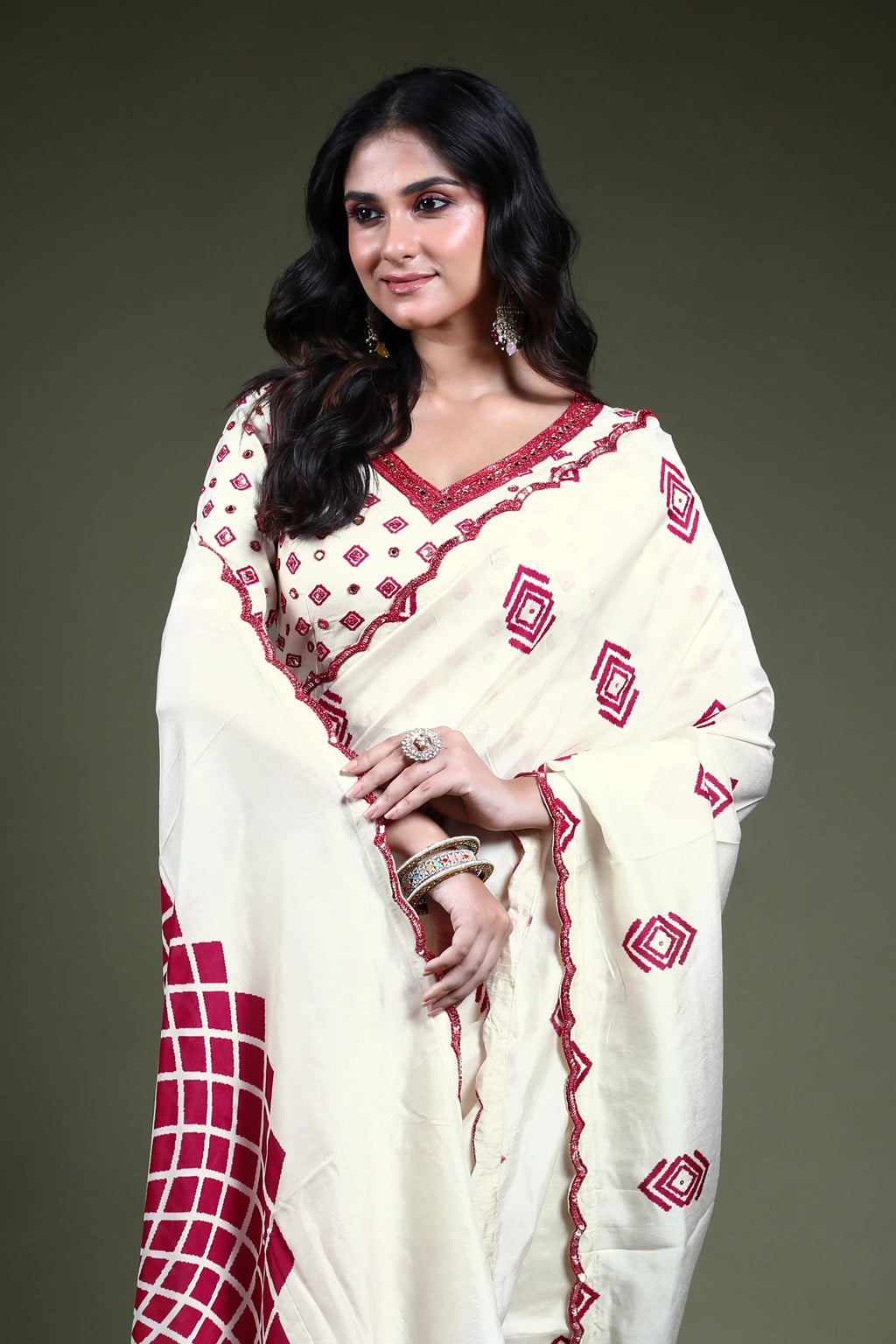White Blended Tussar Saree Readymade Blouse