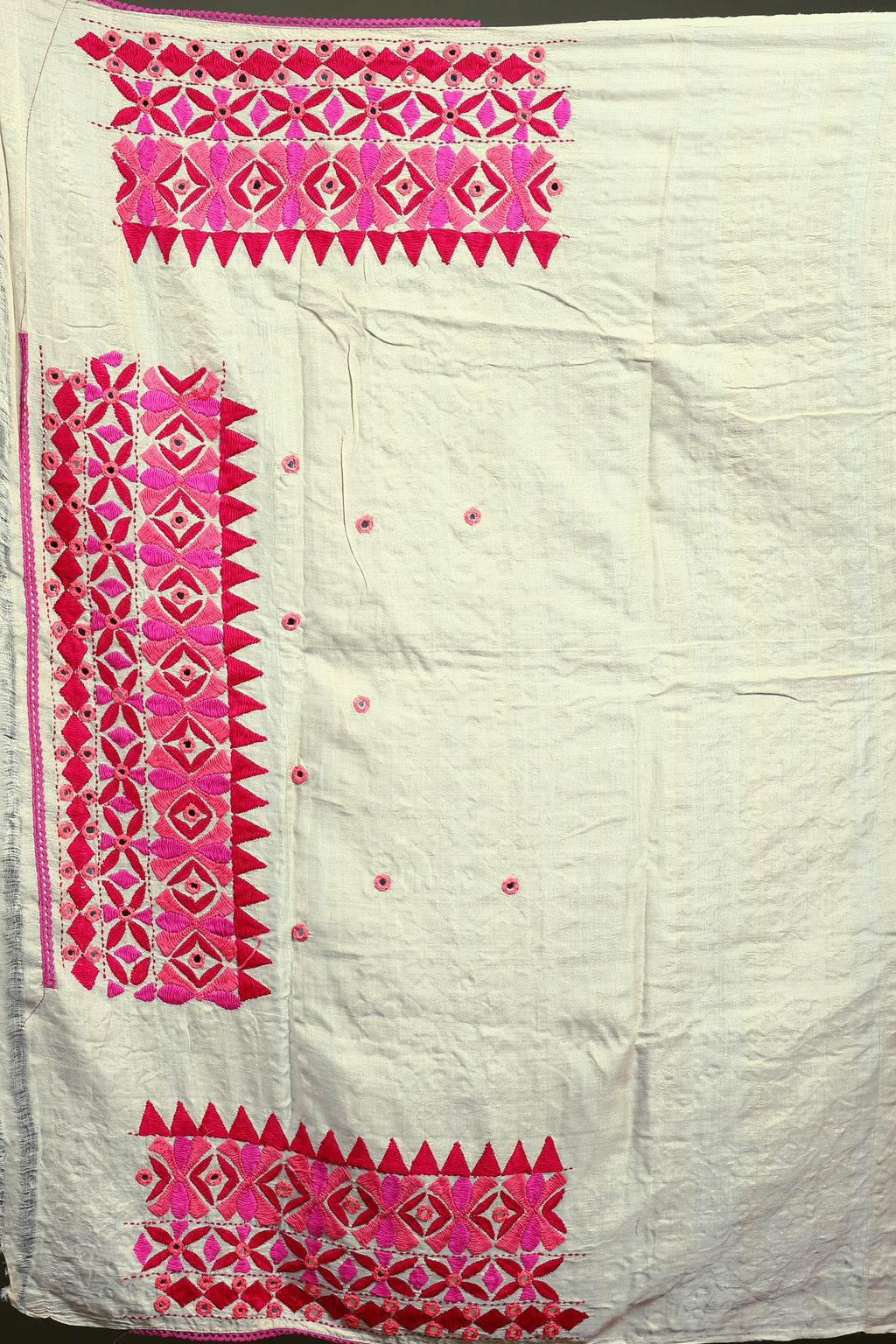Beige Tussar Kathiyawadi Saree with Blouse Piece