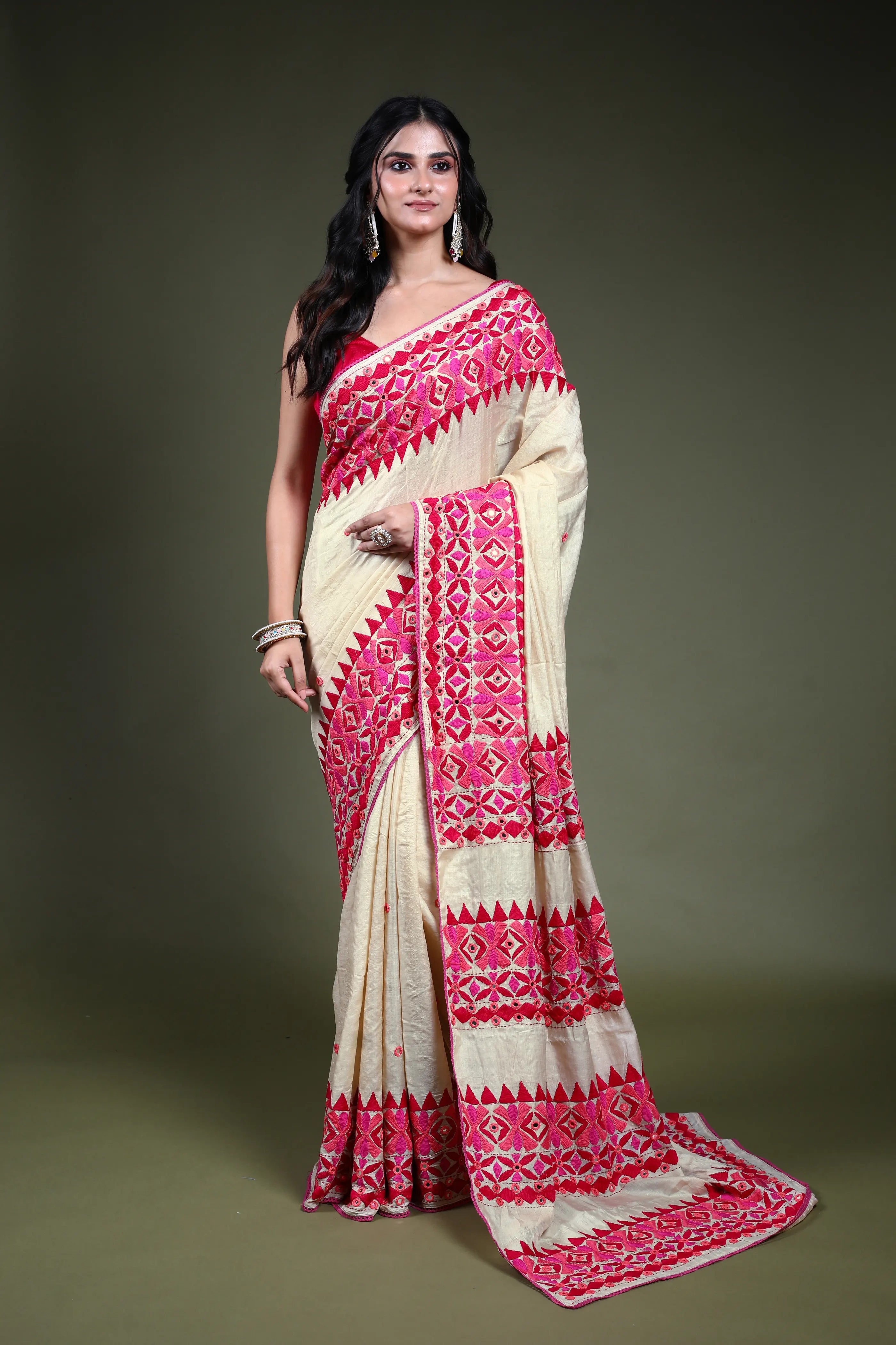 Beige Tussar Kathiyawadi Saree with Blouse Piece