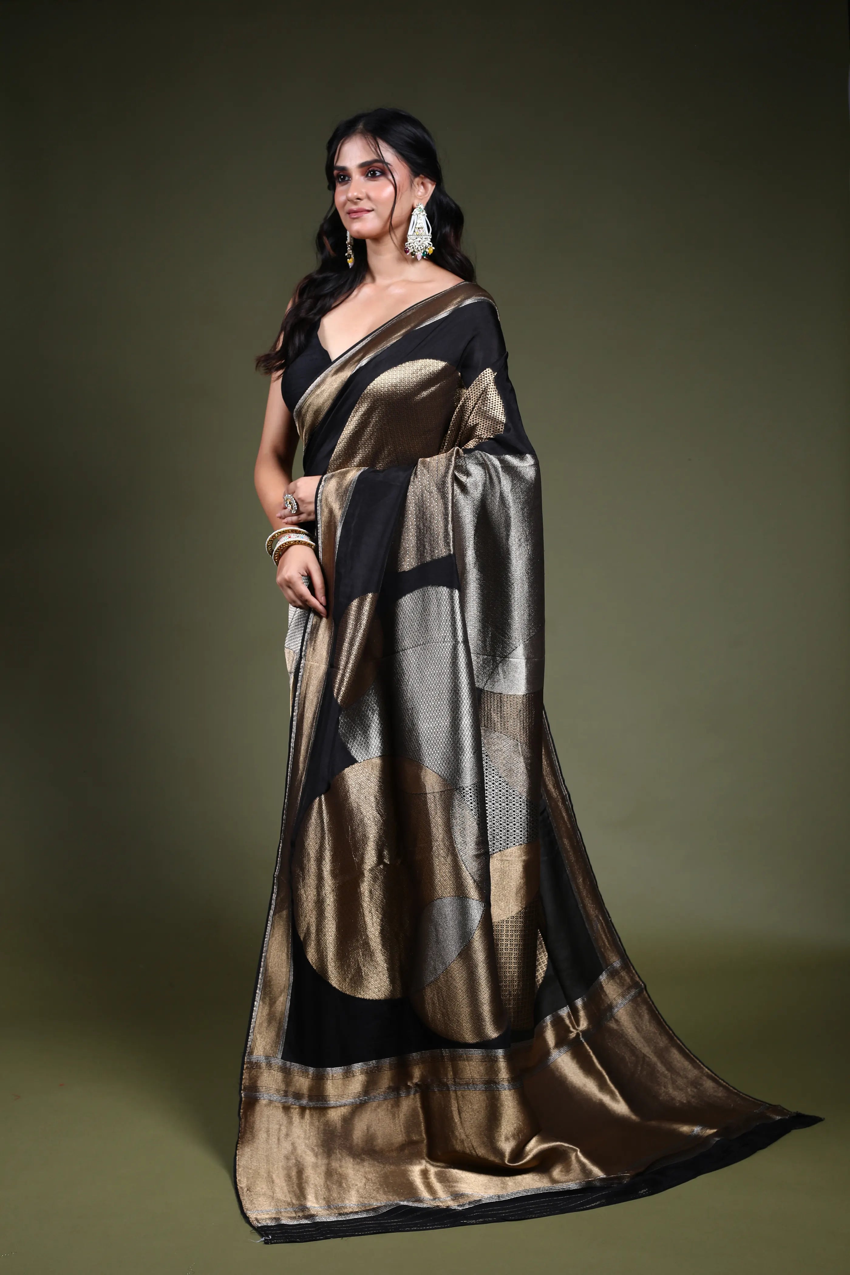 Black Blended Mashru Saree with Blouse Piece