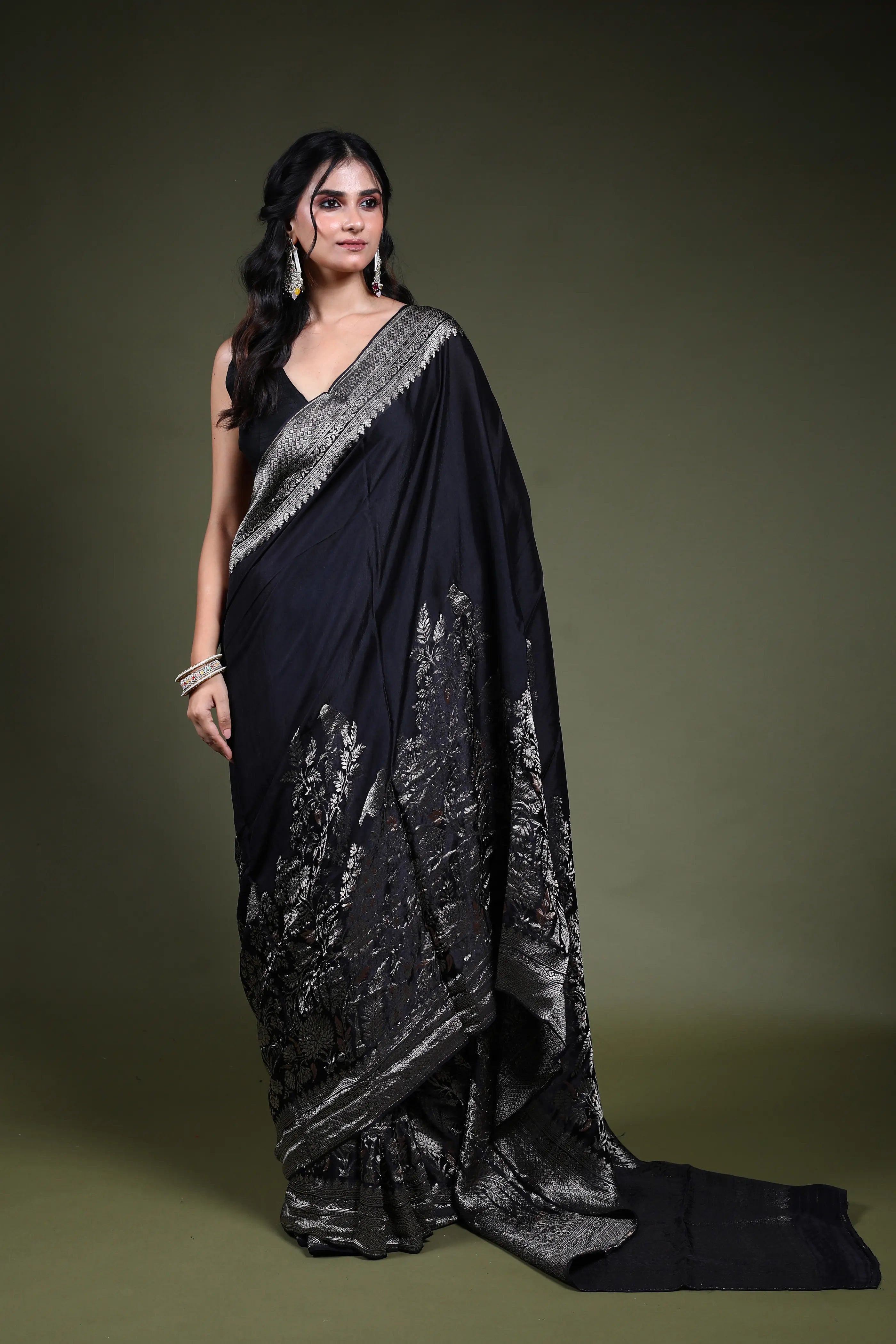 Black Blended Mashru Saree with Blouse Piece