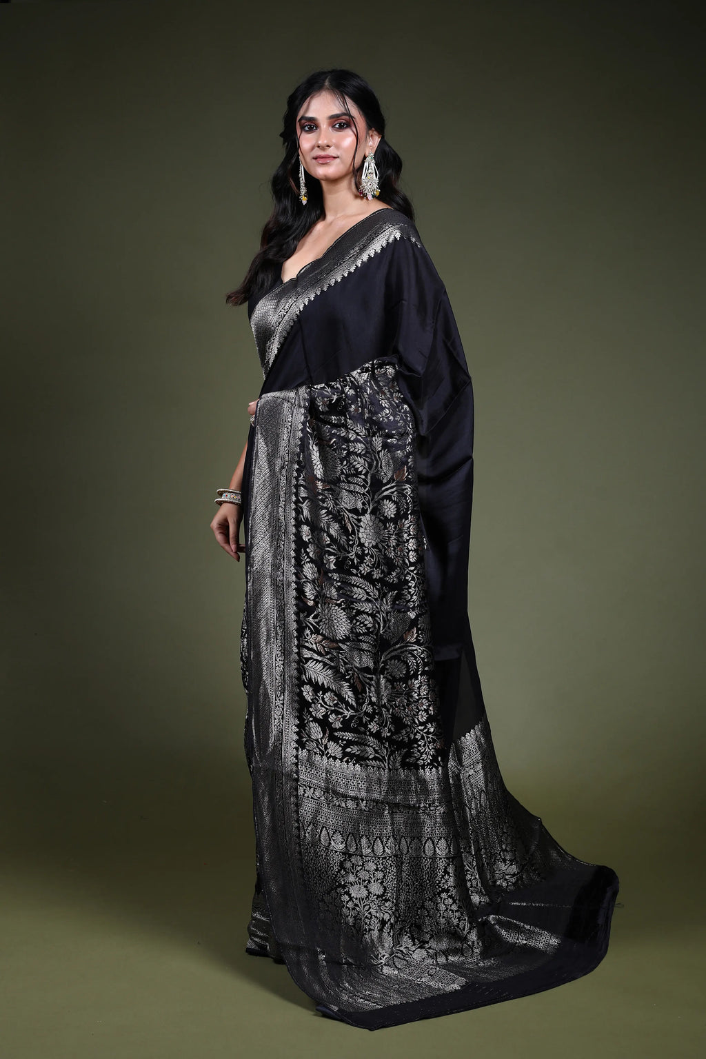 Black Blended Mashru Saree with Blouse Piece