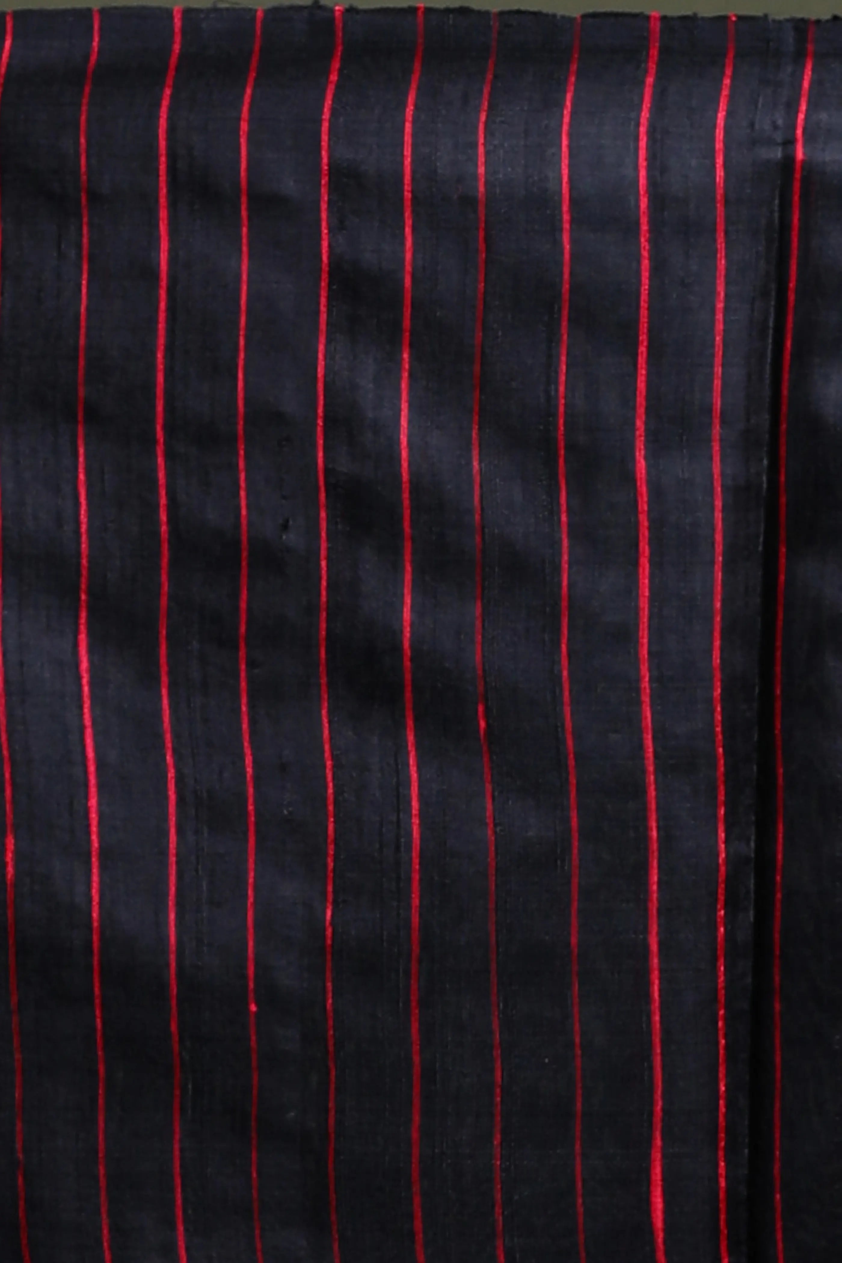 Dark Rani Dual Tone Raw Silk Saree with Blouse Piece