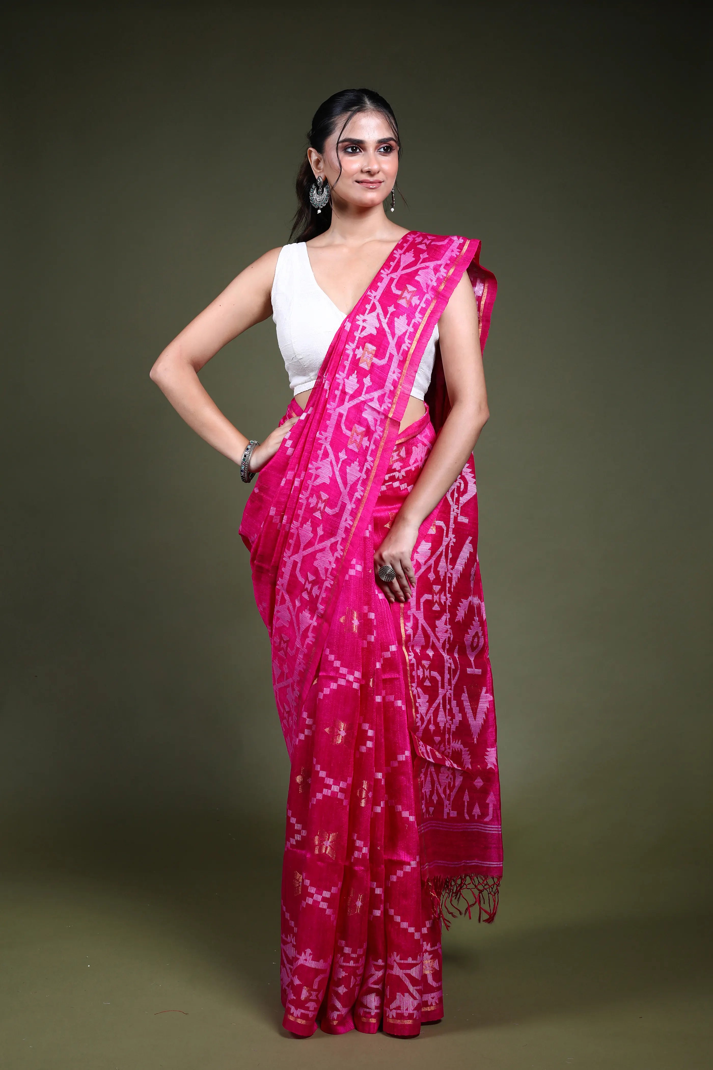 Rani Muslin Matka Saree with Blouse Piece