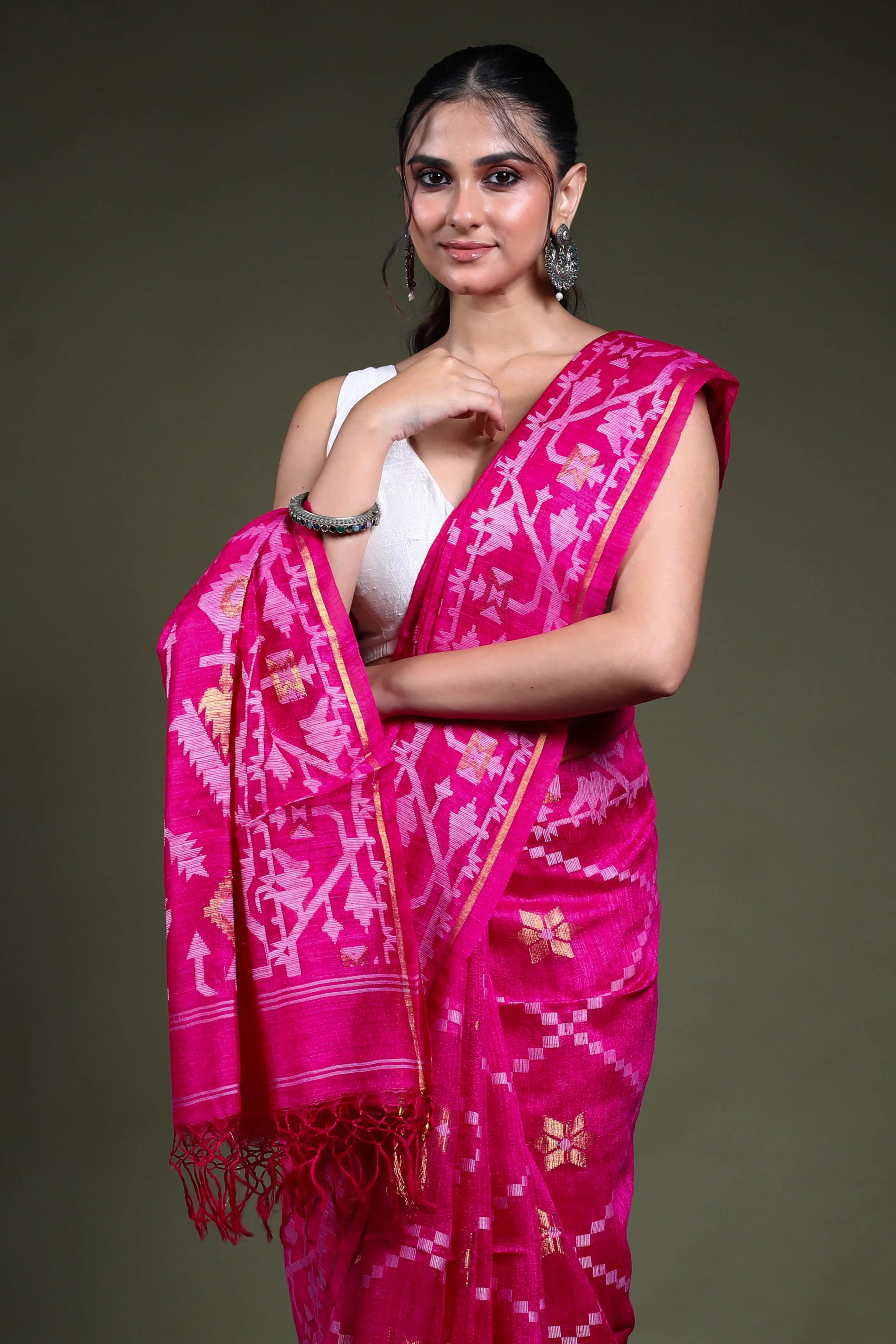 Rani Muslin Matka Saree with Blouse Piece