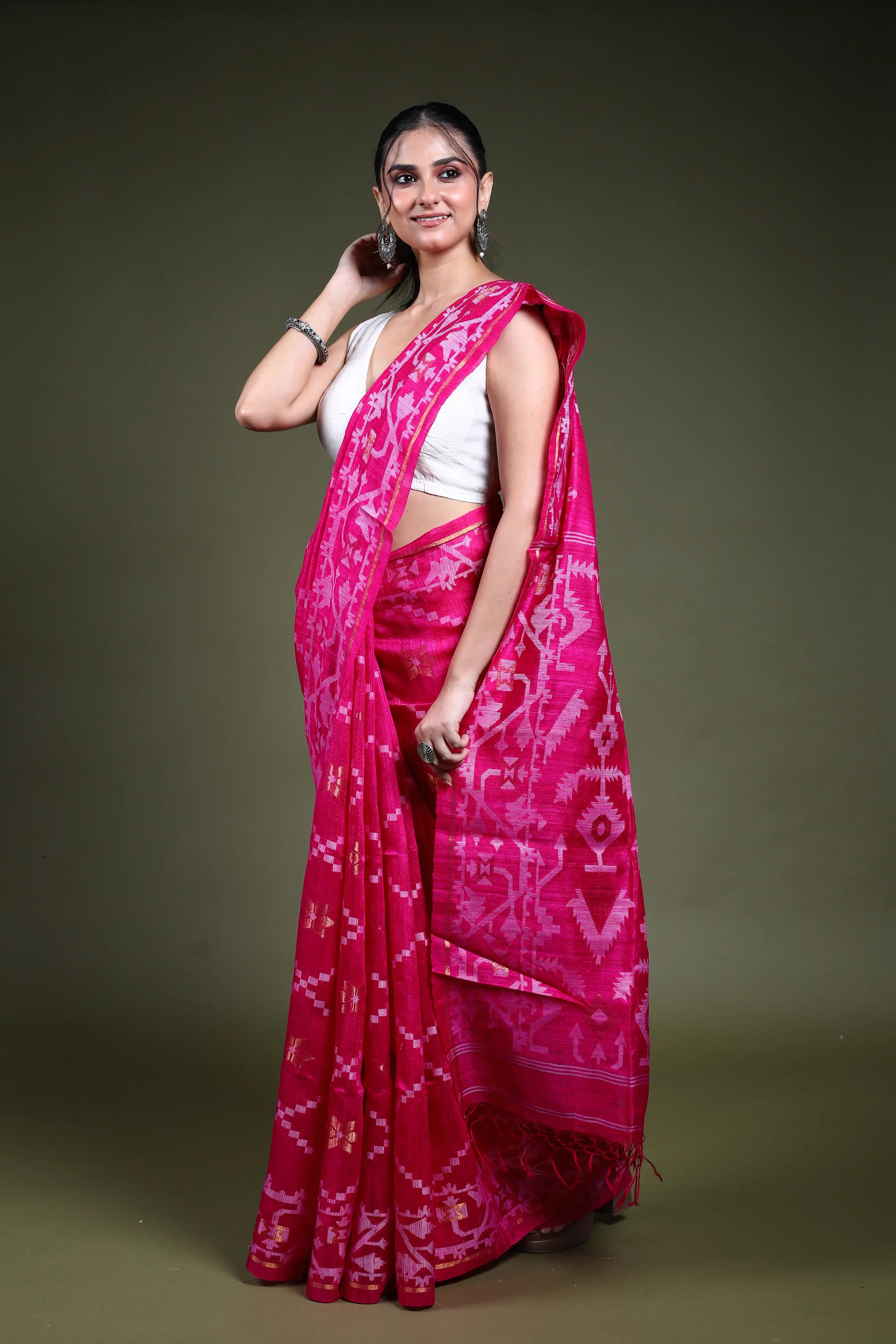 Rani Muslin Matka Saree with Blouse Piece