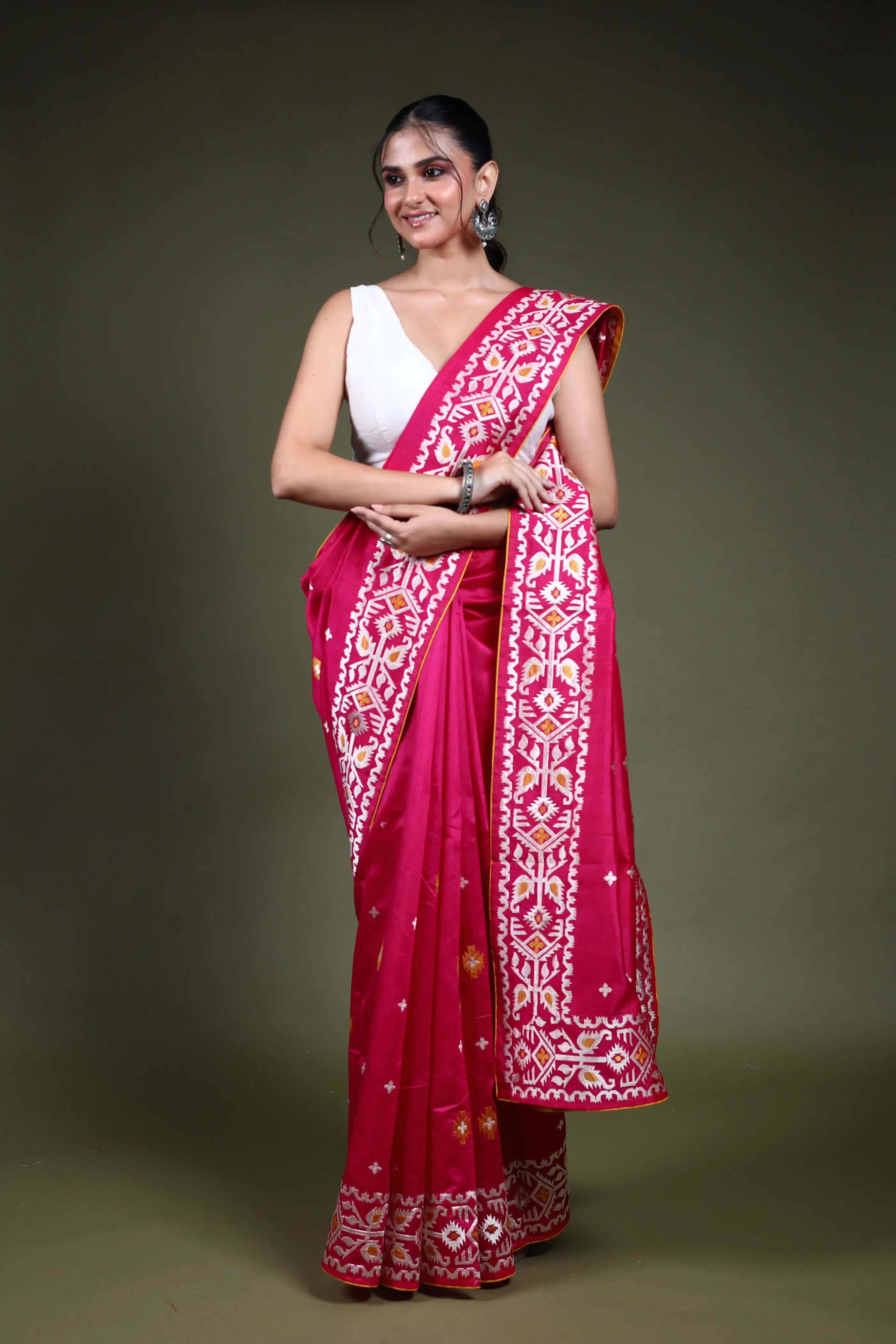Rani Blended Tussar Jamdani Saree with Blouse Piece