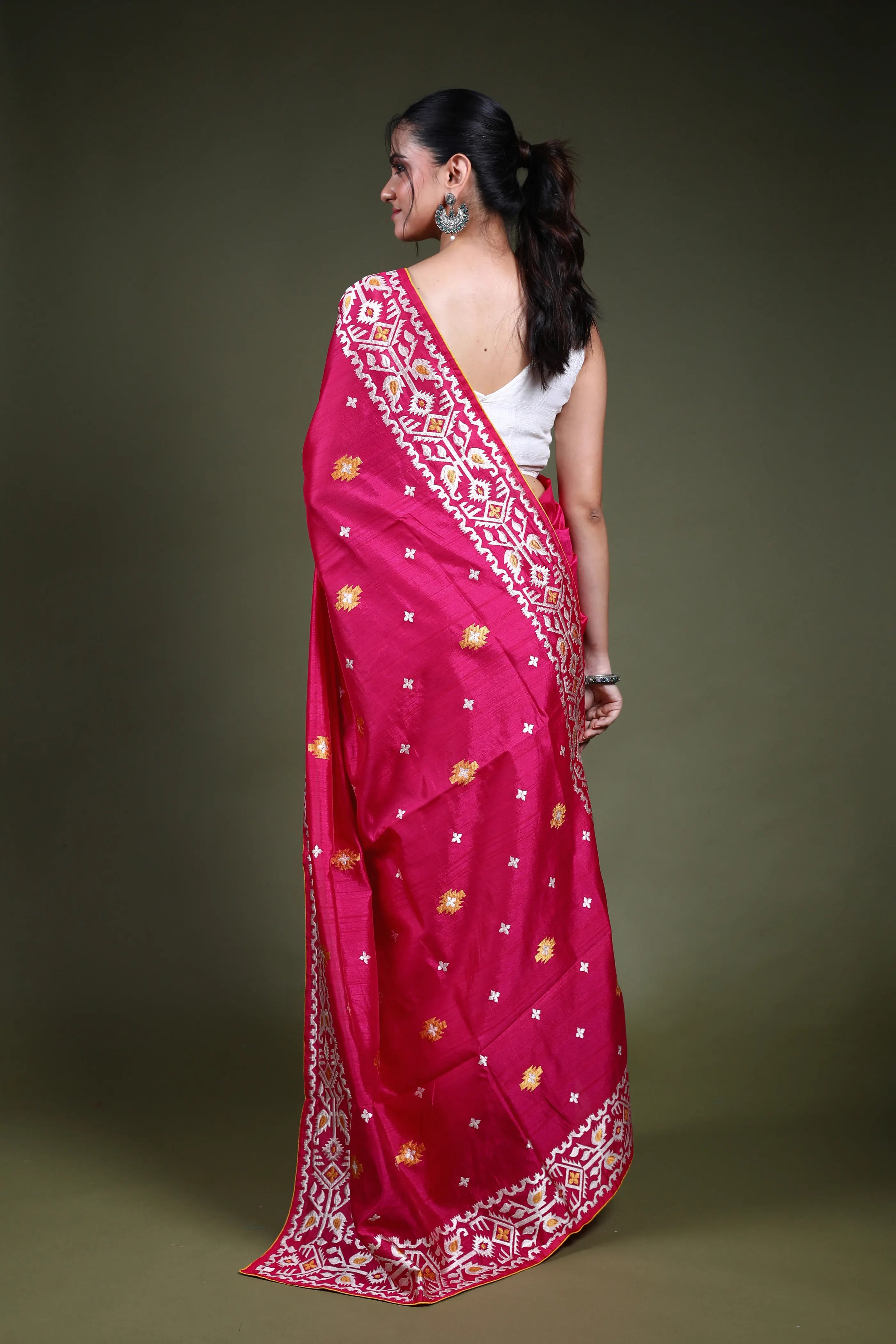 Rani Blended Tussar Jamdani Saree with Blouse Piece