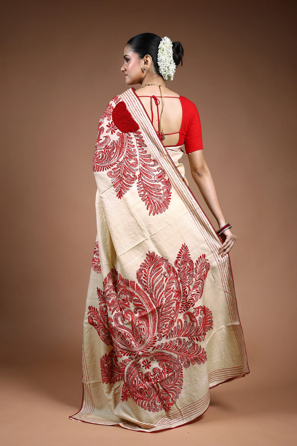 Beige Tussar Kantha Saree with Blouse Piece