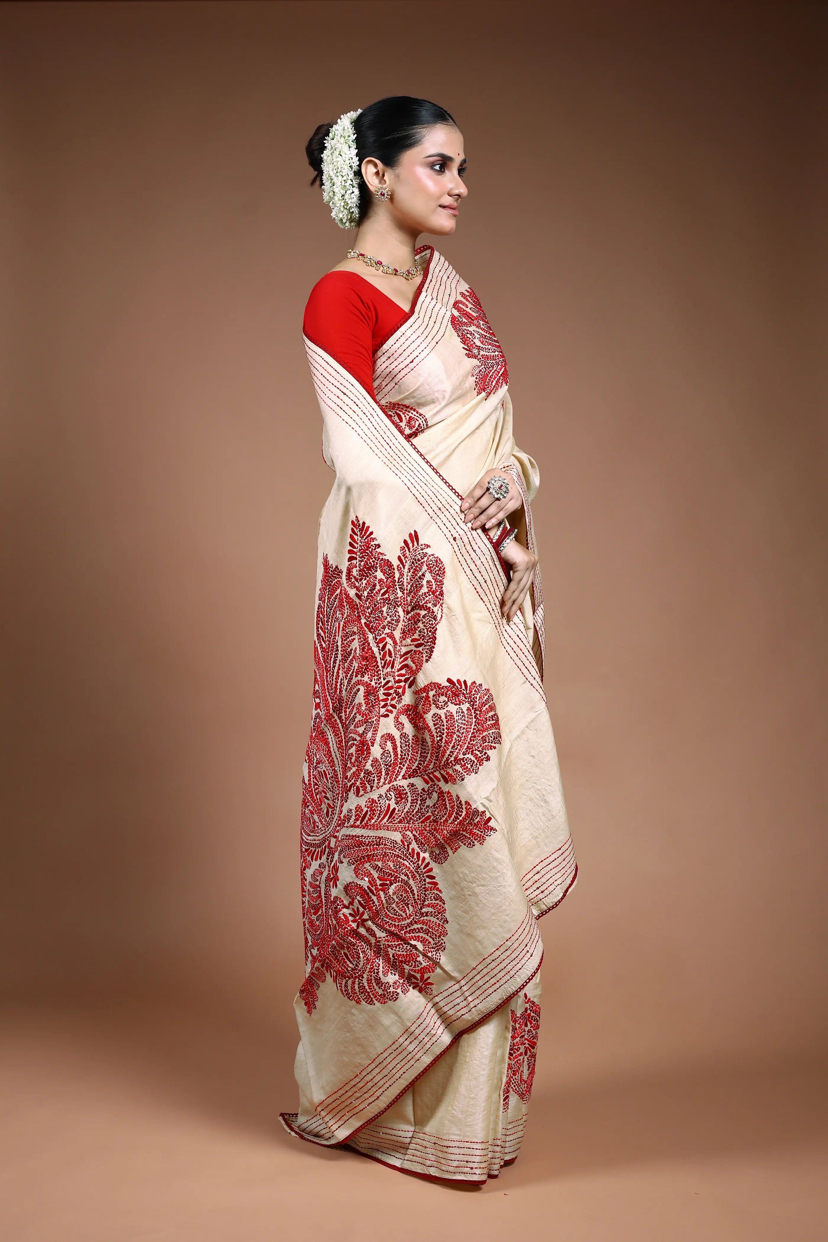 Beige Tussar Kantha Saree with Blouse Piece