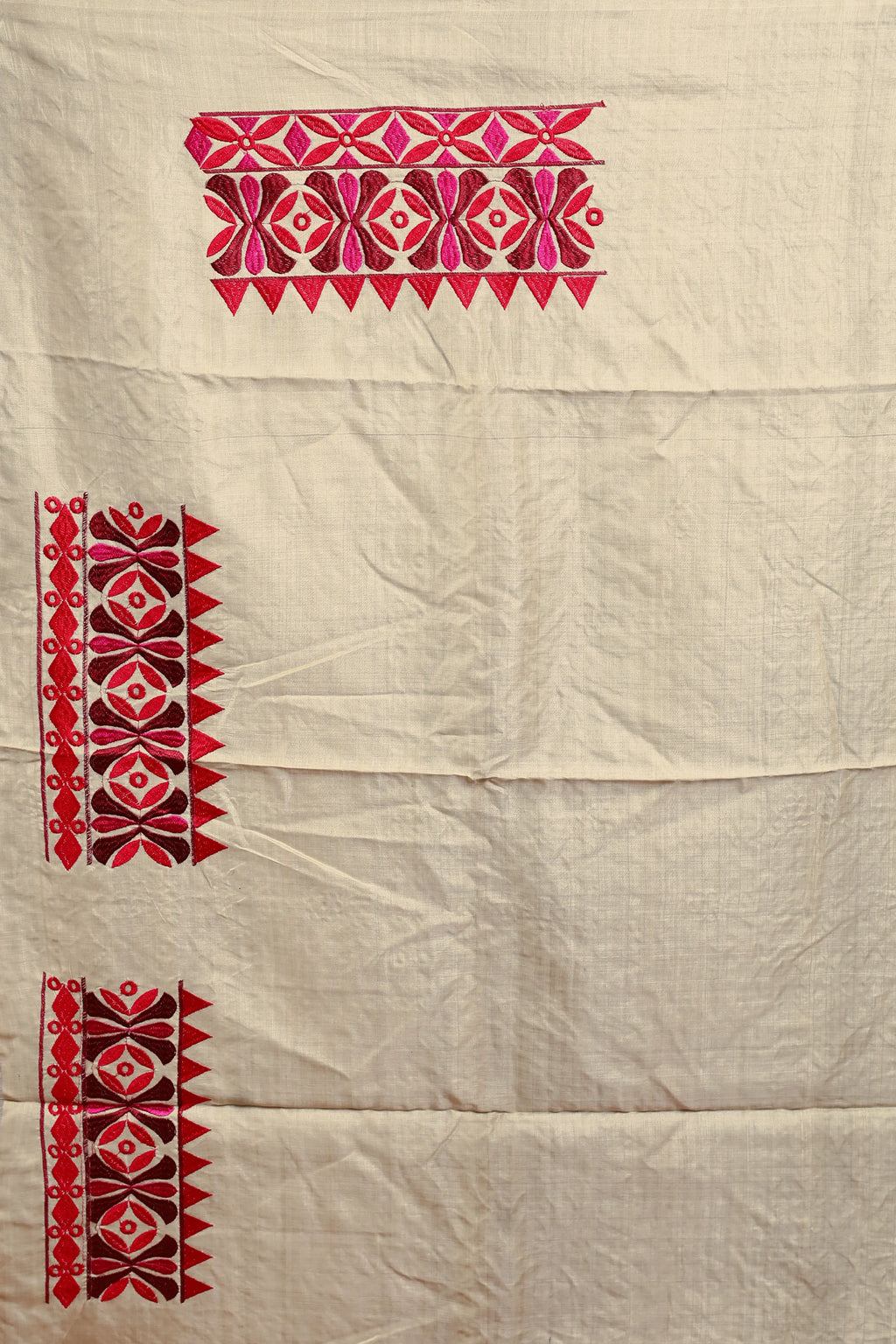 Beige Tussar Kathiyawadi Saree with Blouse Piece