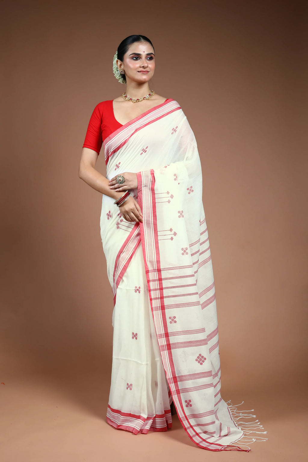 Red and White Cotton Saree with Blouse Piece