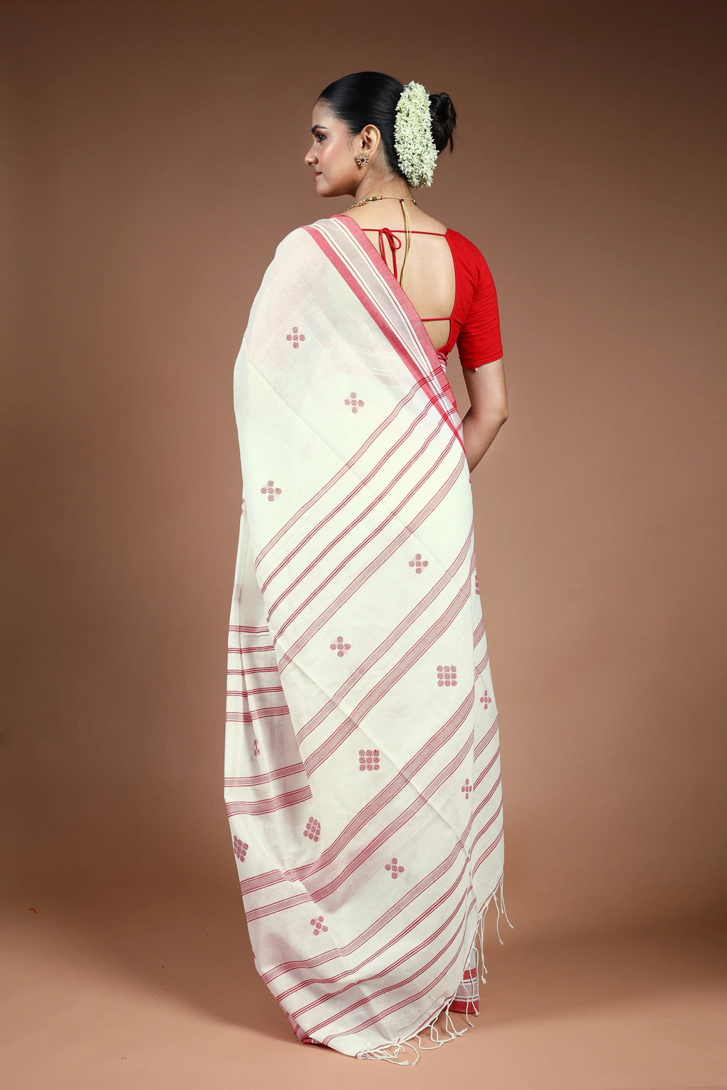 Red and White Cotton Saree with Blouse Piece