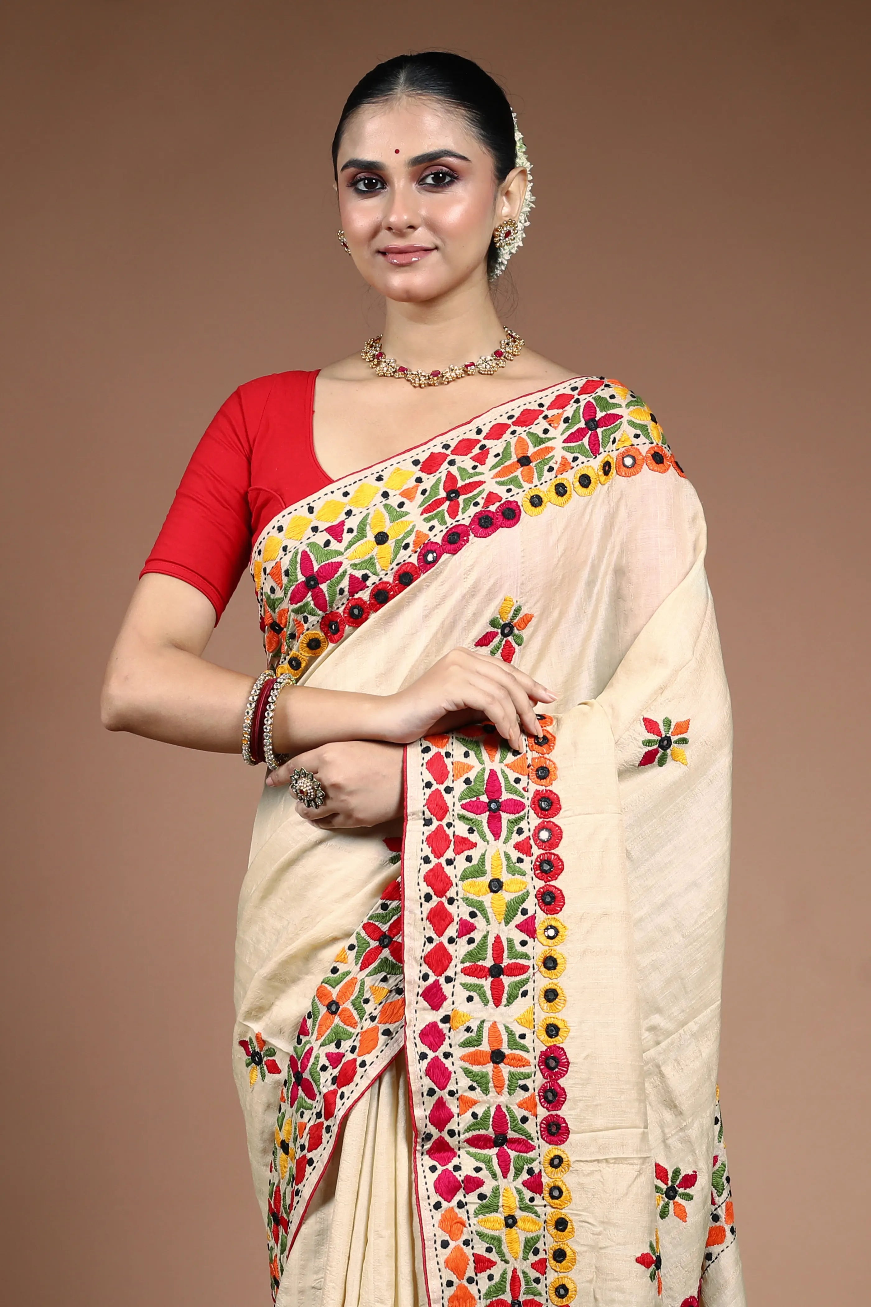 Beige Tussar Saree with Blouse Piece