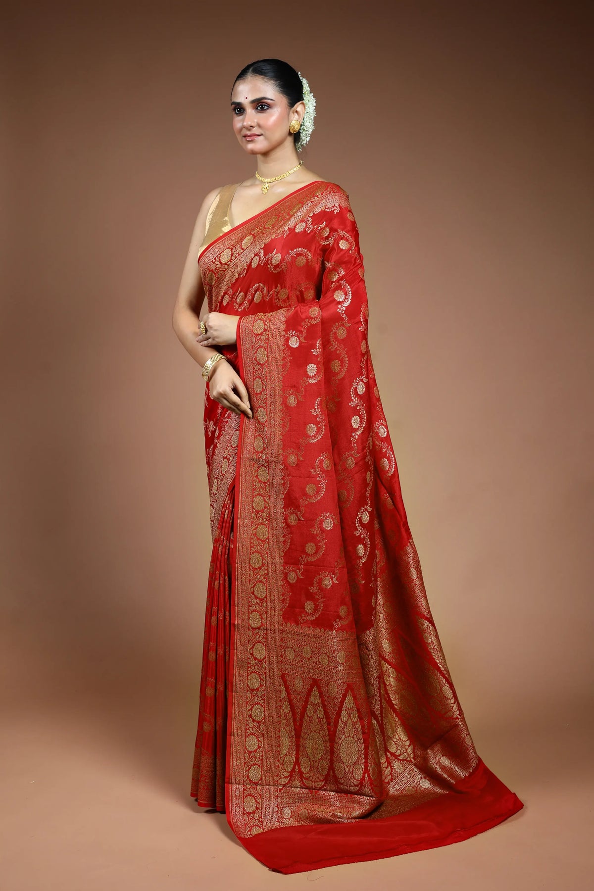 Red Crepe  Banarasi Saree with Blouse Piece