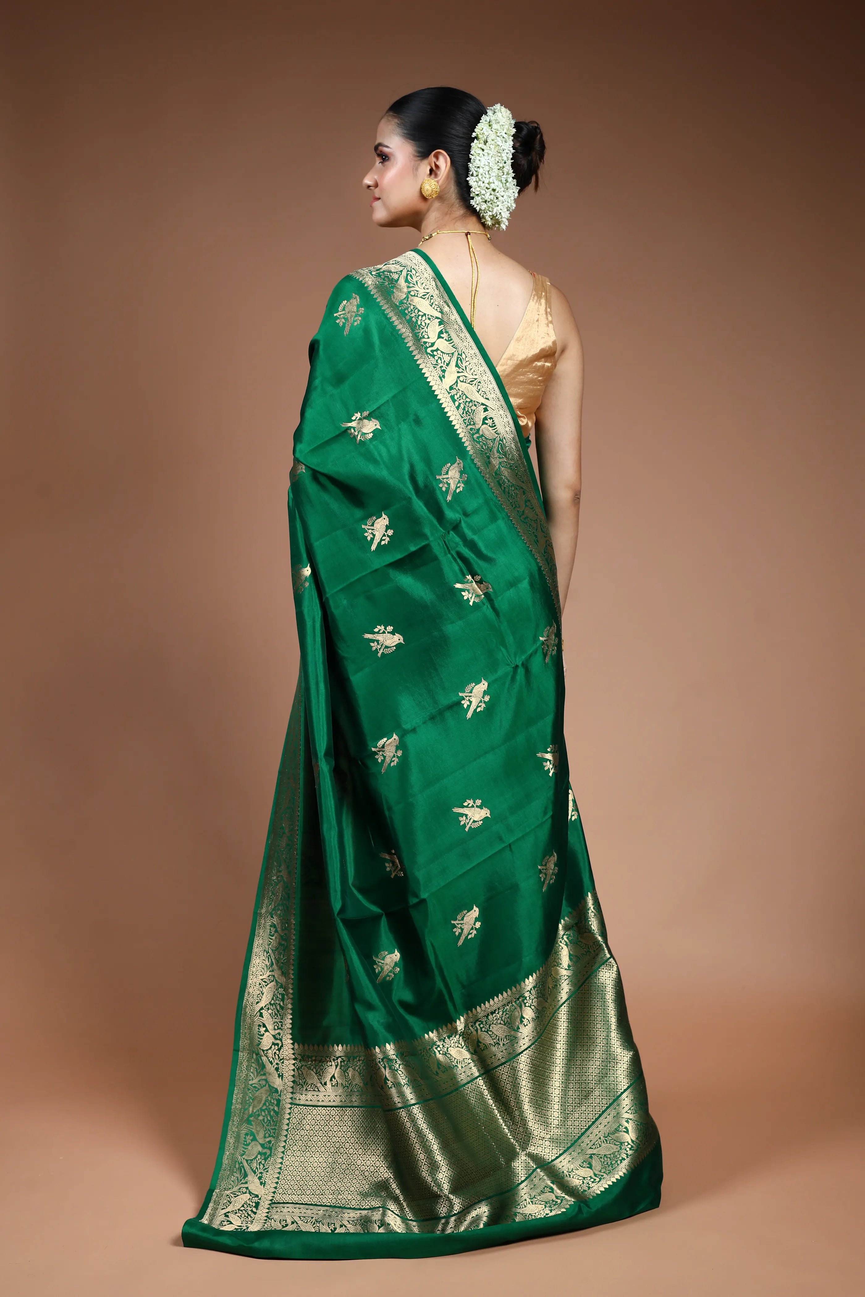 Green Mango Silk Saree with Blouse Piece