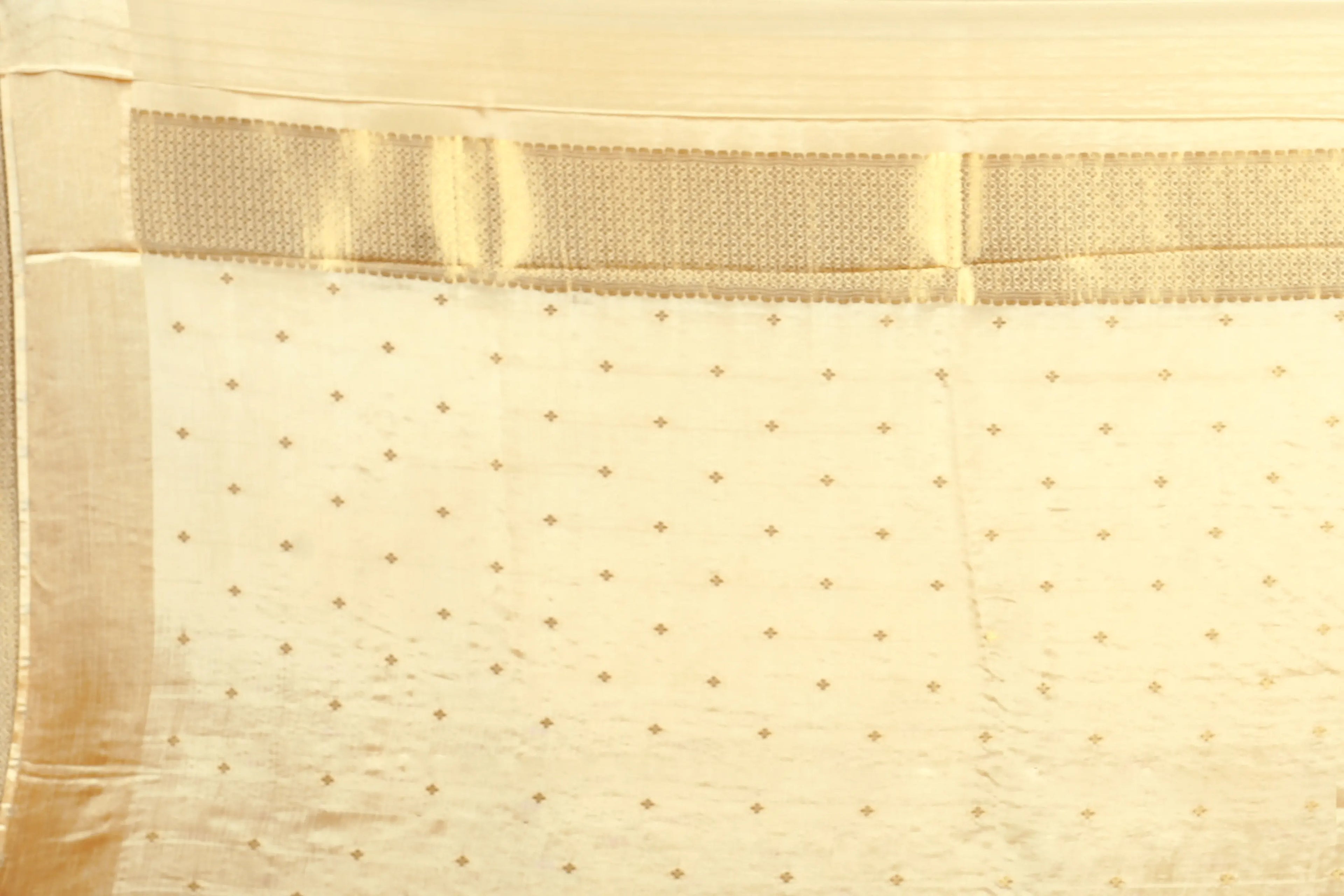 Beige Blended Mashru Saree with Blouse Piece