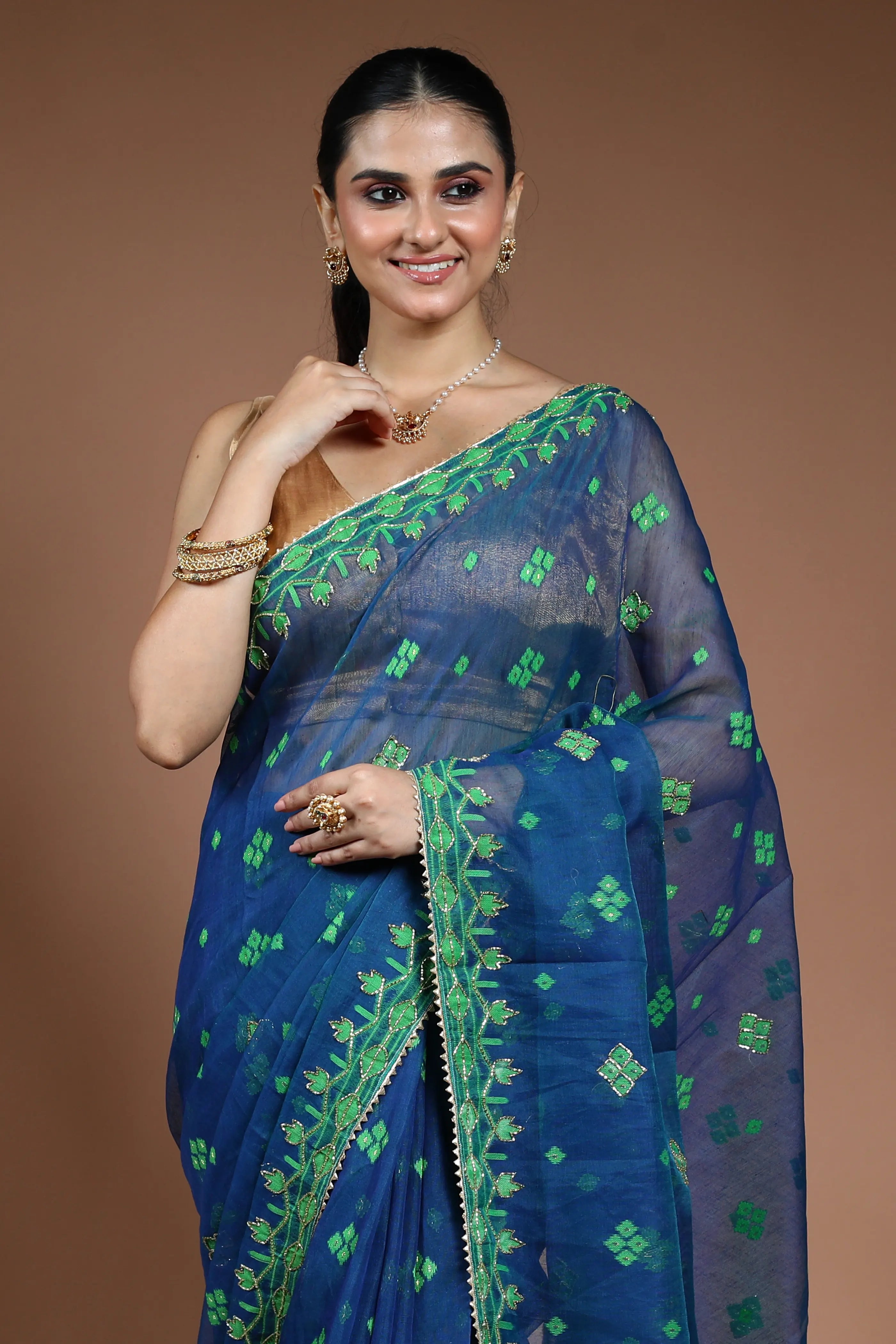 Peacock Blue Jamdani  Saree with Blouse Piece