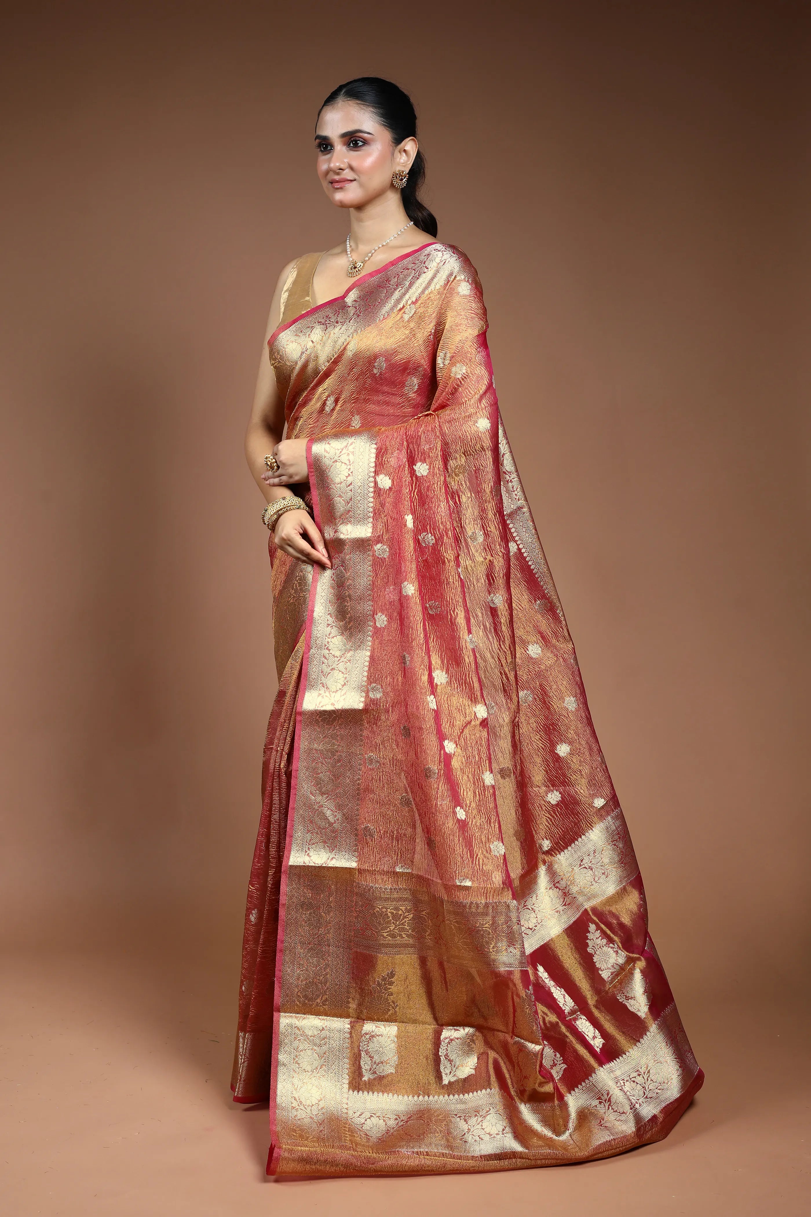 Pink Golden Dual Tone Crushed Tissue Saree with Blouse Piece