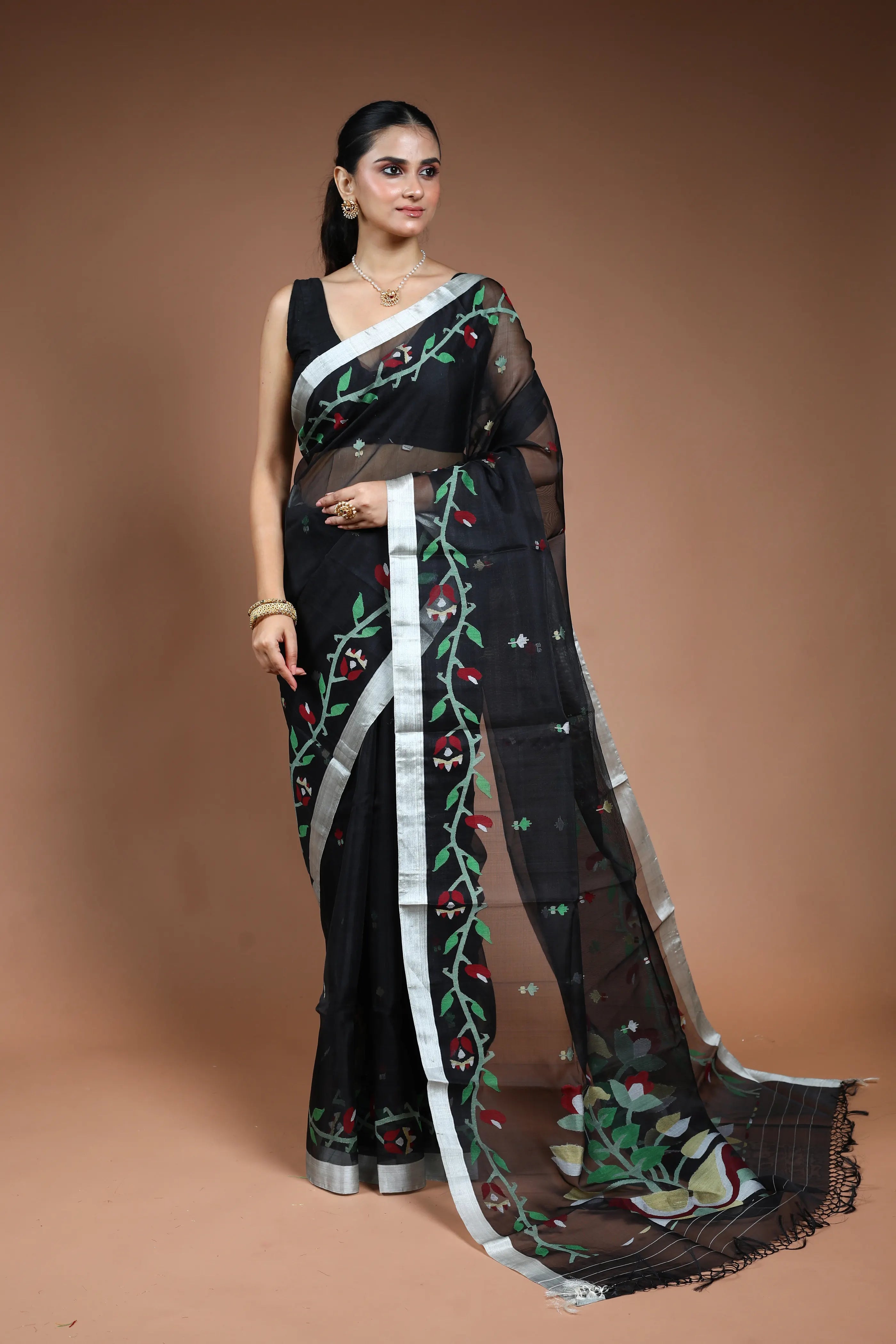 Black Muslin Jamdani Saree without Blouse Piece