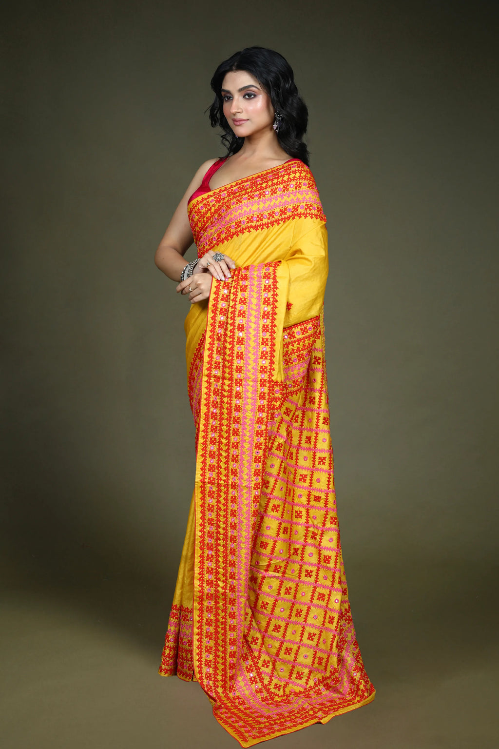 Yellow Tussar Gujarati Saree with Blouse Piece