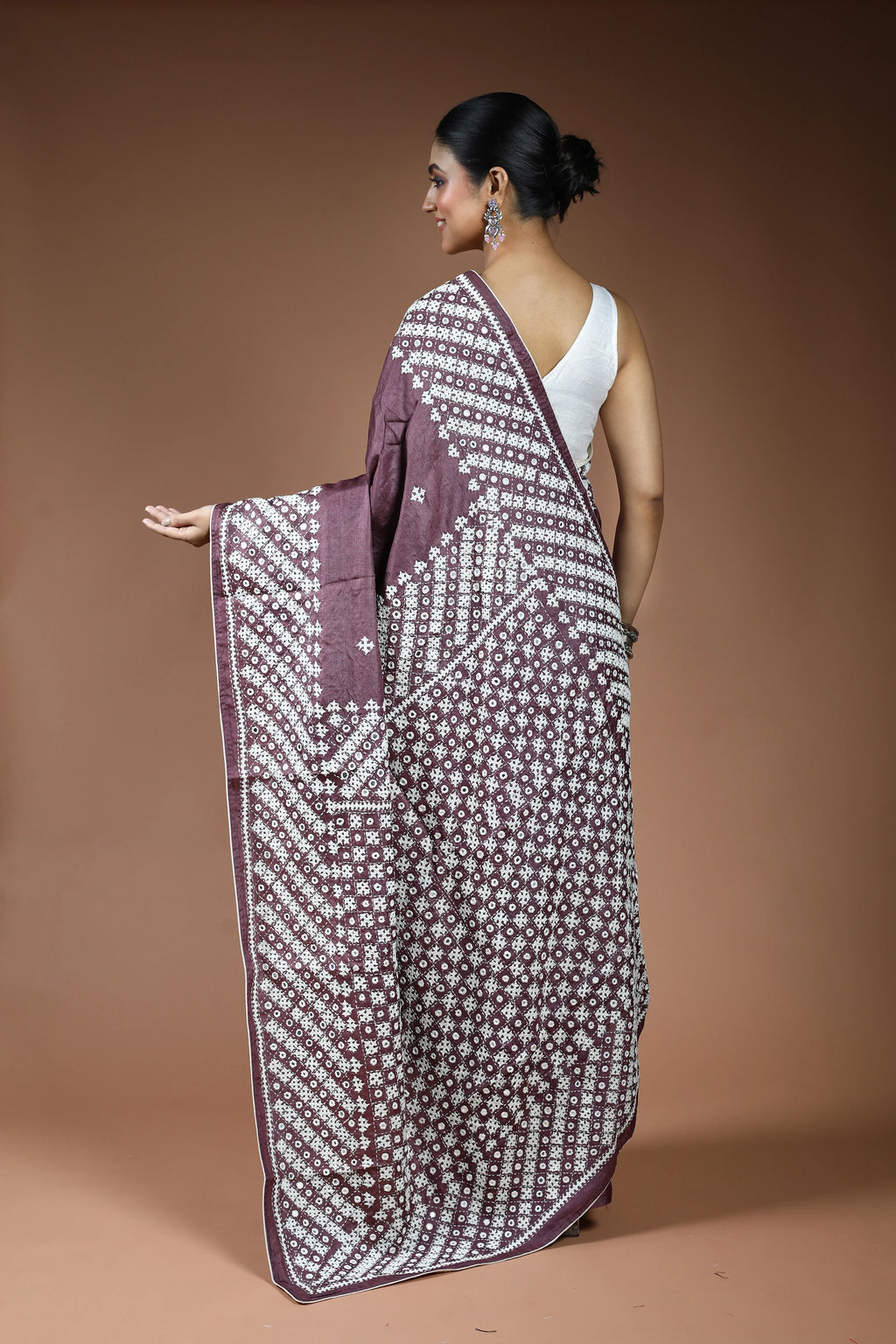 Burgundy Tussar Gujarati Saree with Blouse Piece