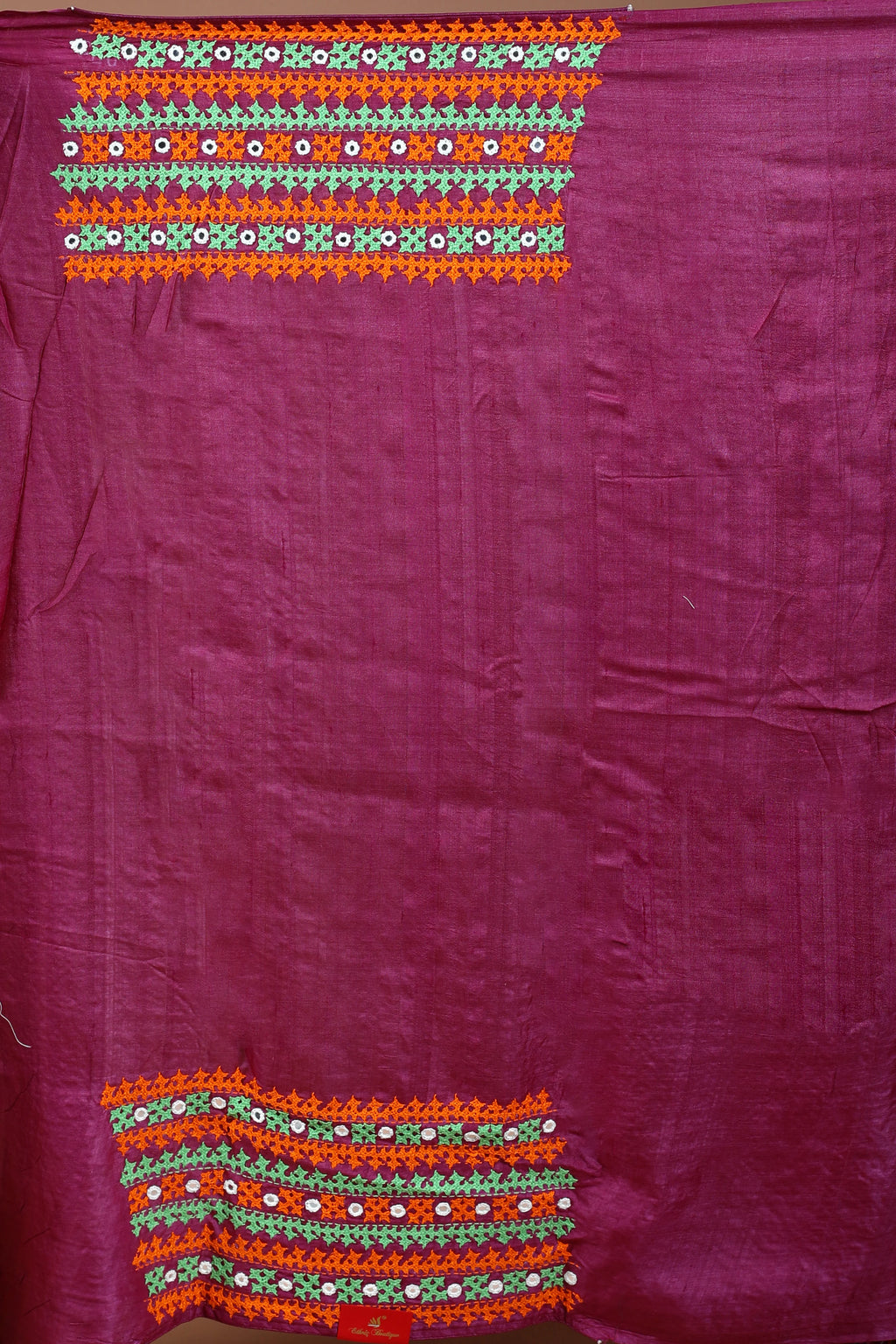 Magenda Tussar Gujarati Saree with Blouse Piece