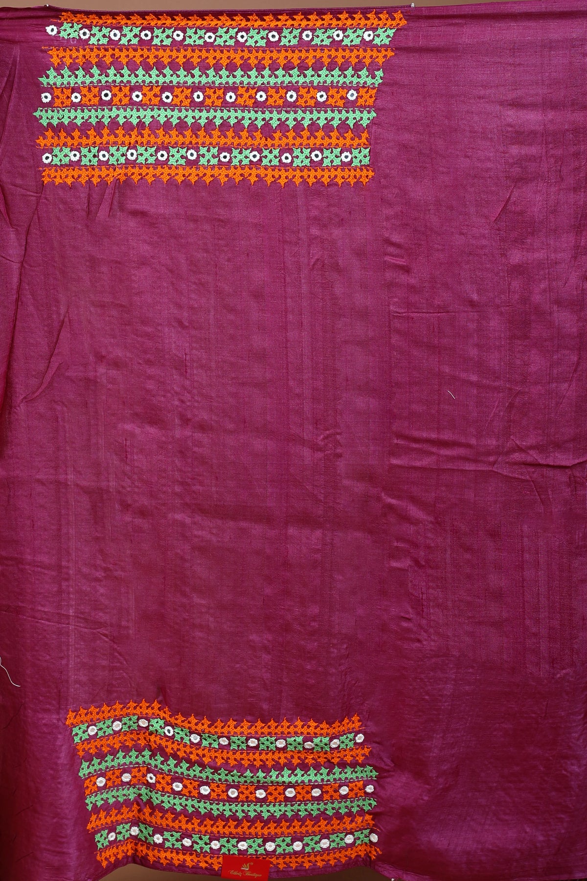 Magenda Tussar Gujarati Saree with Blouse Piece
