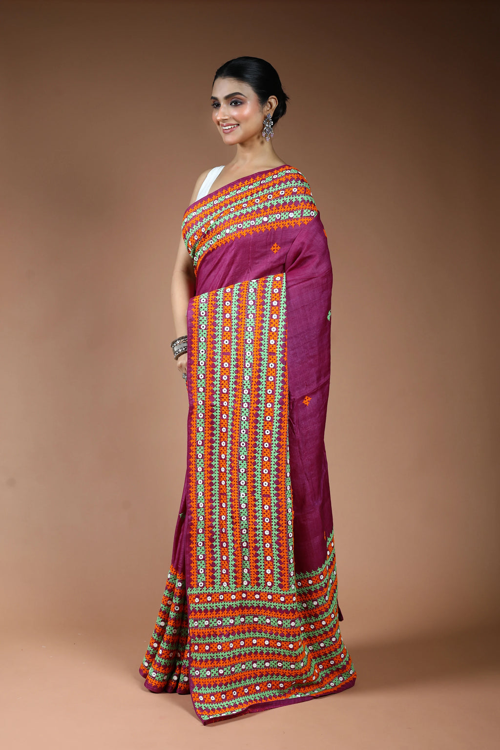 Magenda Tussar Gujarati Saree with Blouse Piece