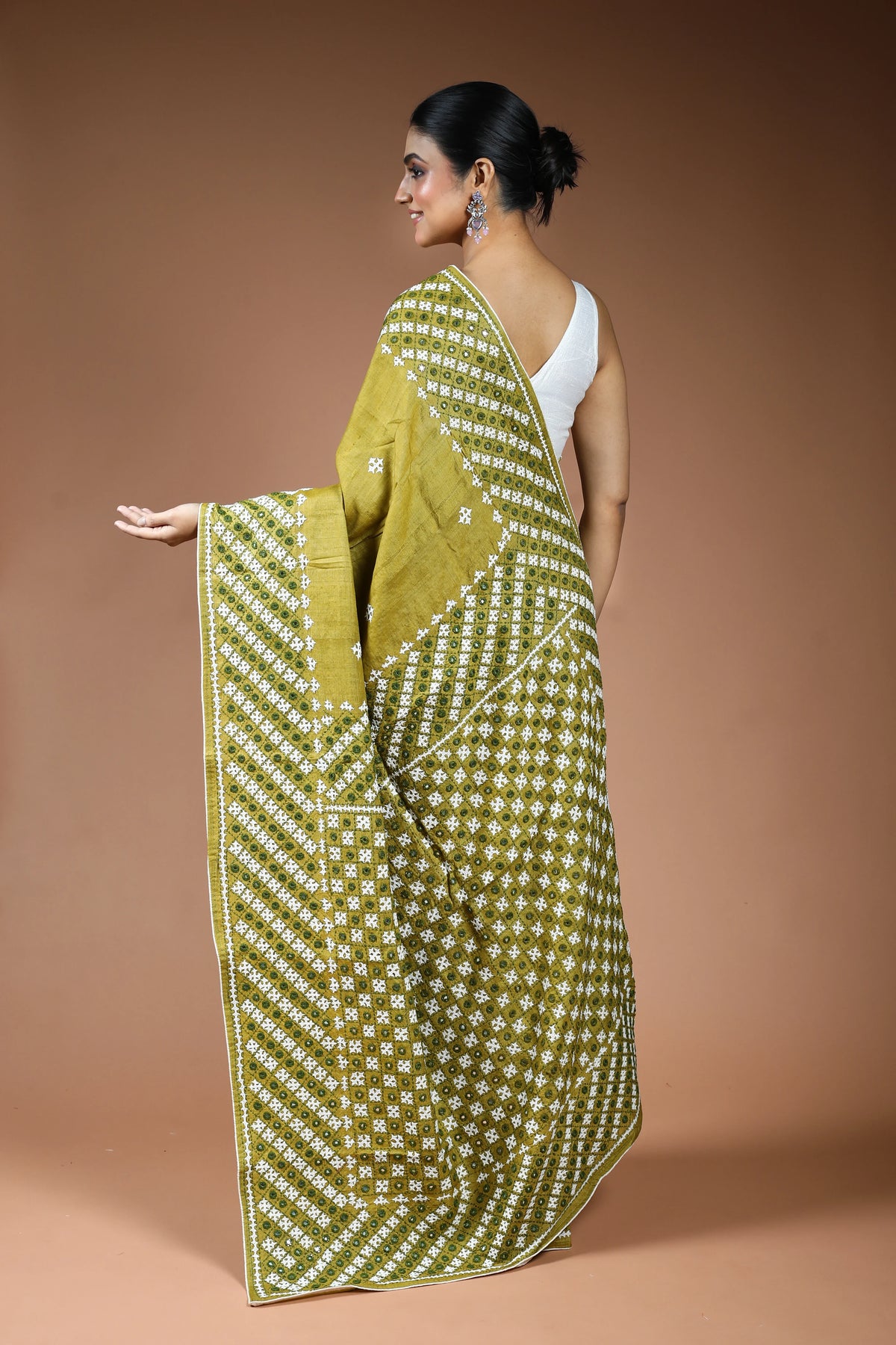 Olive Green Tussar Gujarati Saree with Blouse Piece
