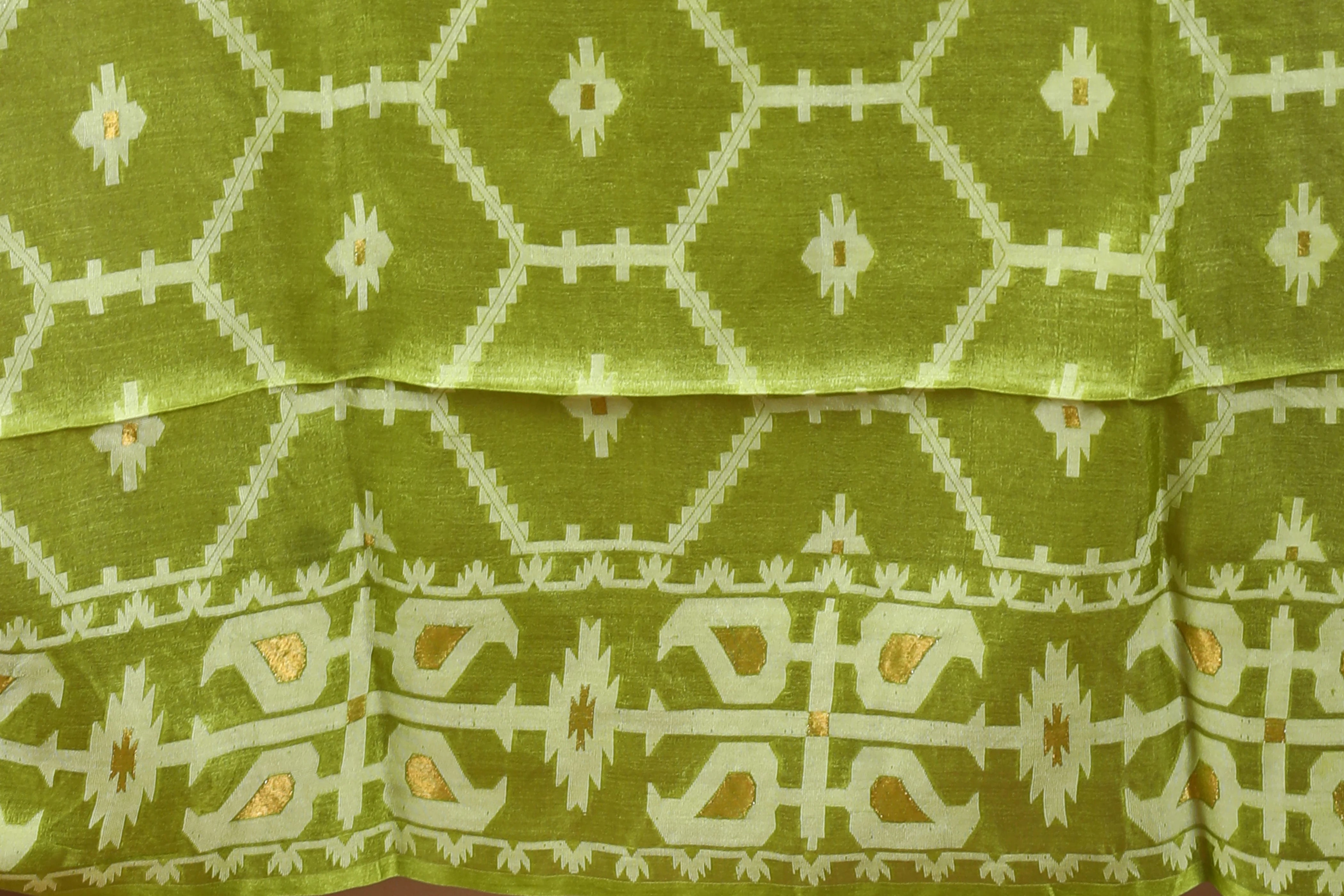 Deep Pista Green Tussar Jamdani Saree with Blouse Piece