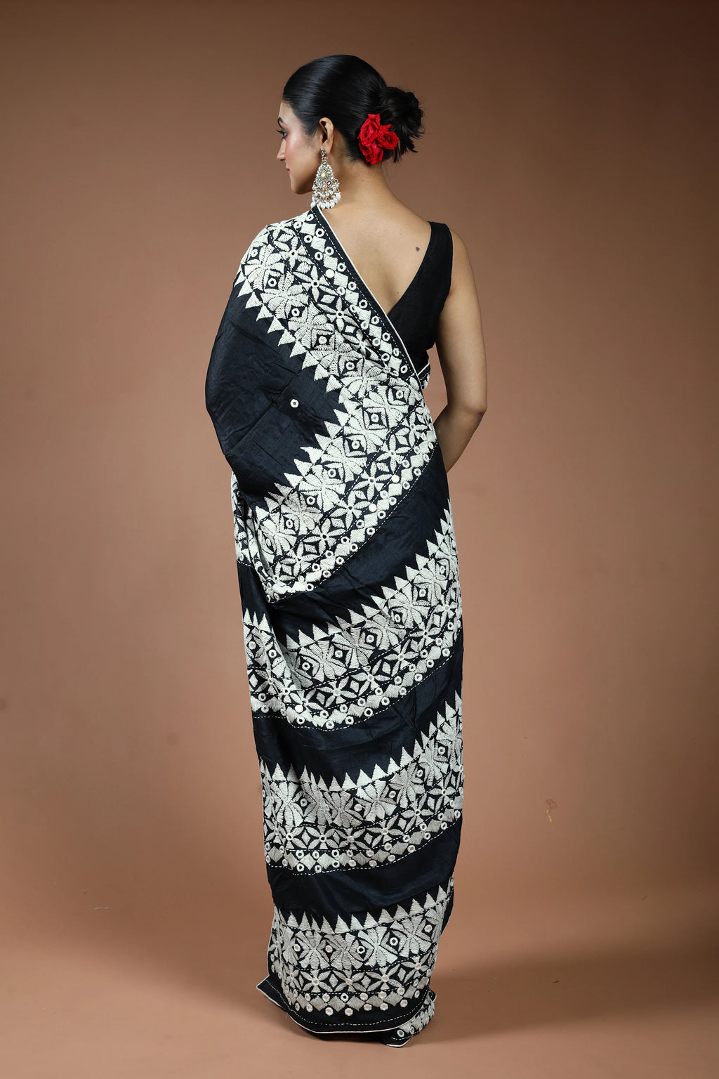 Black Tussar Kathiyawadi Saree with Blouse Piece