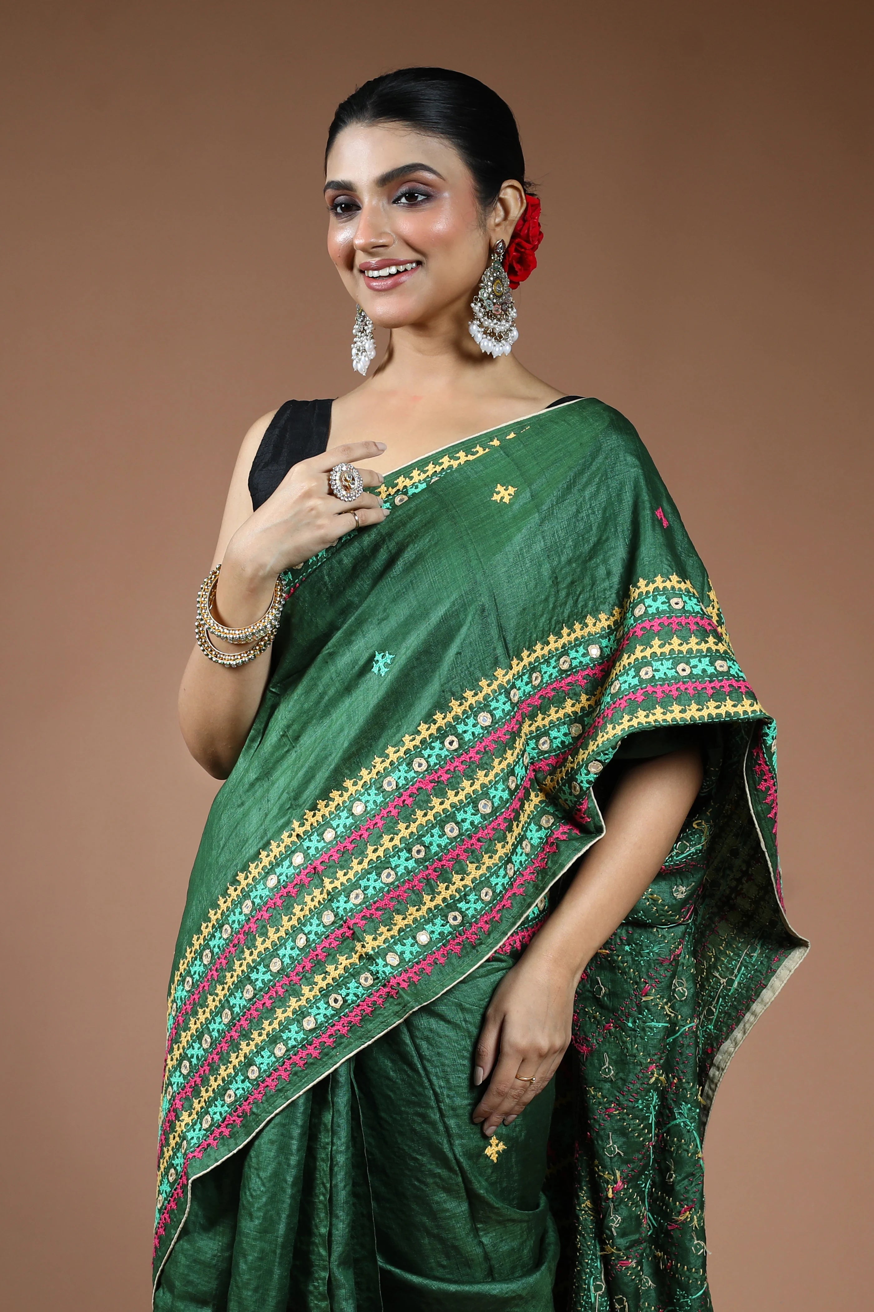 Green Tussar Gujarati Saree with Blouse Piece