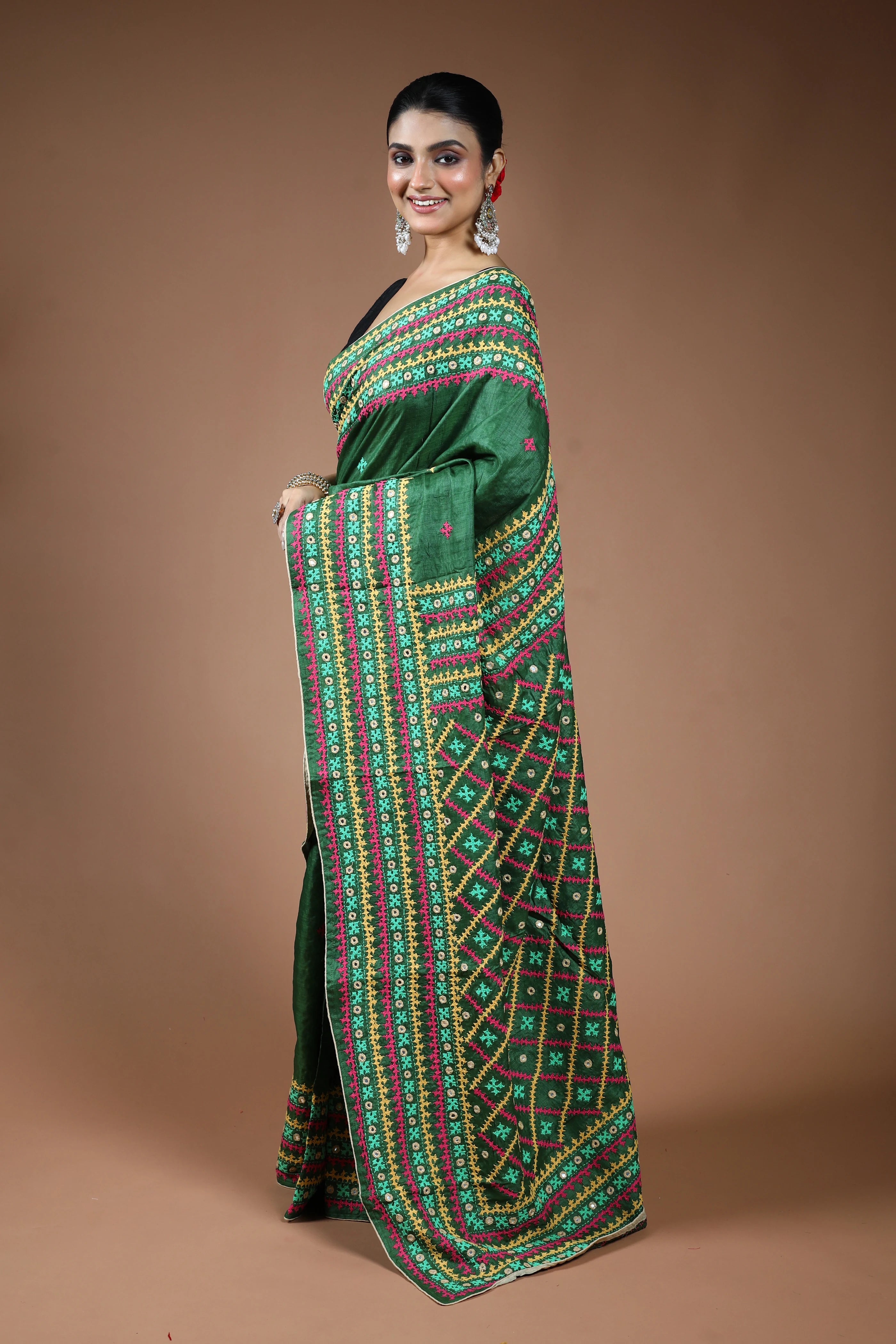 Green Tussar Gujarati Saree with Blouse Piece