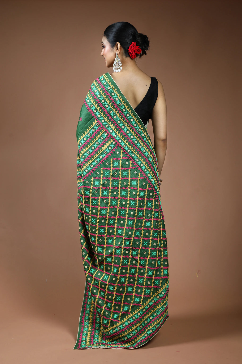 Green Tussar Gujarati Saree with Blouse Piece