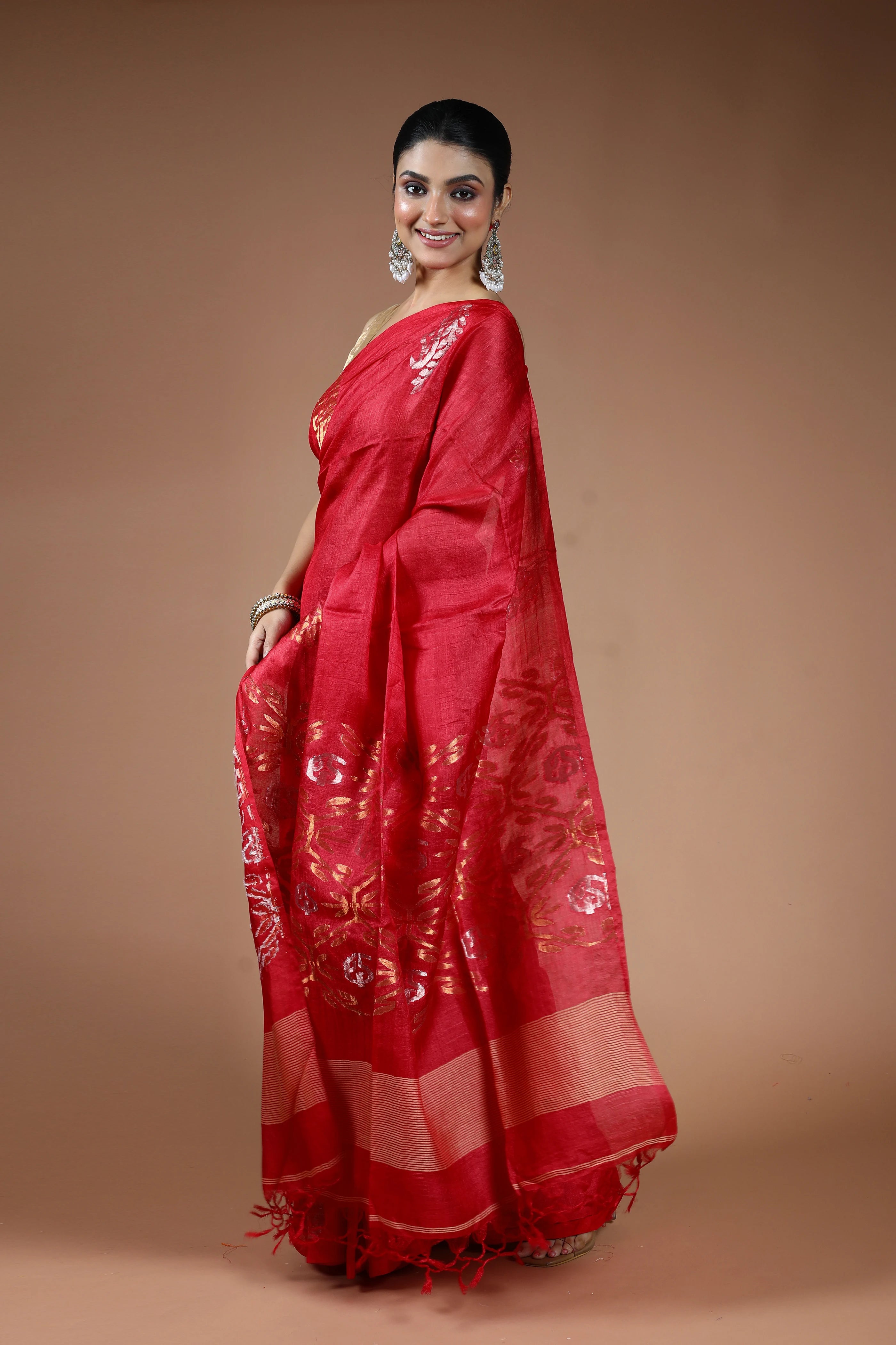 Red Tussar Jamdani Saree with Blouse Piece