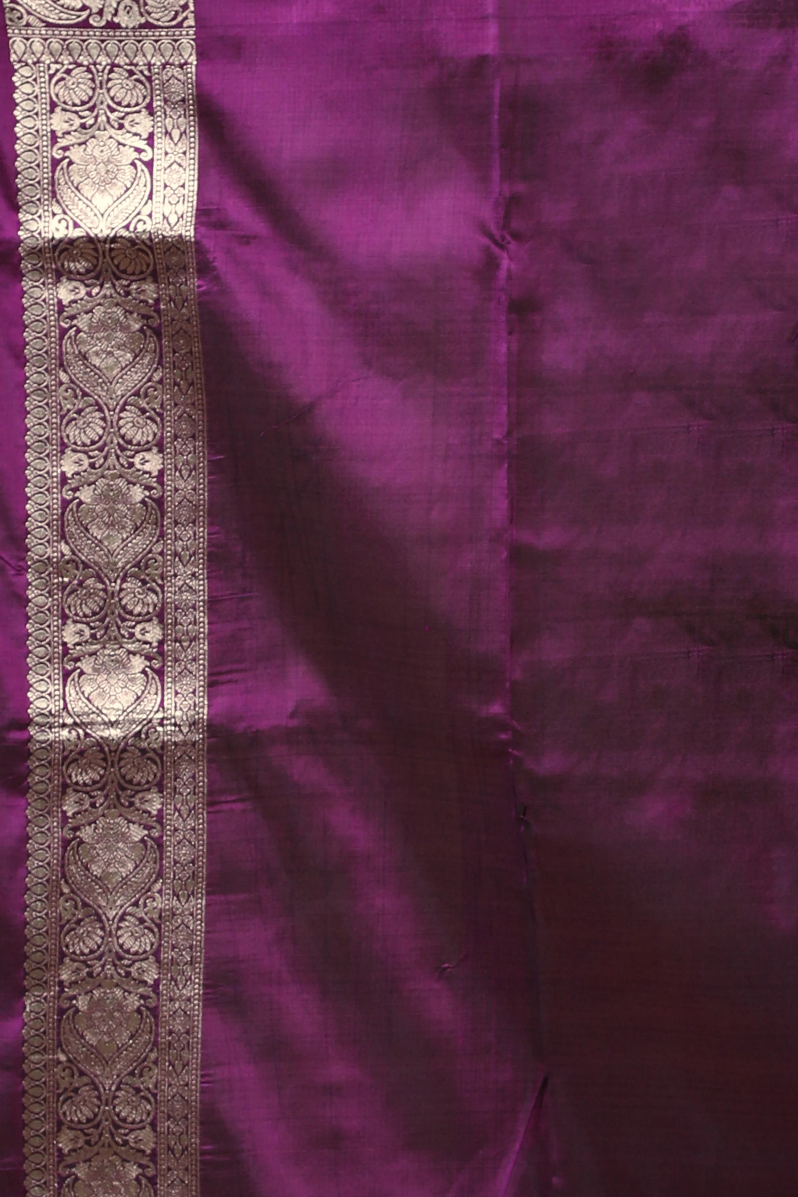 Wine Purple Katan Silk Banarasi Saree with Blouse Piece