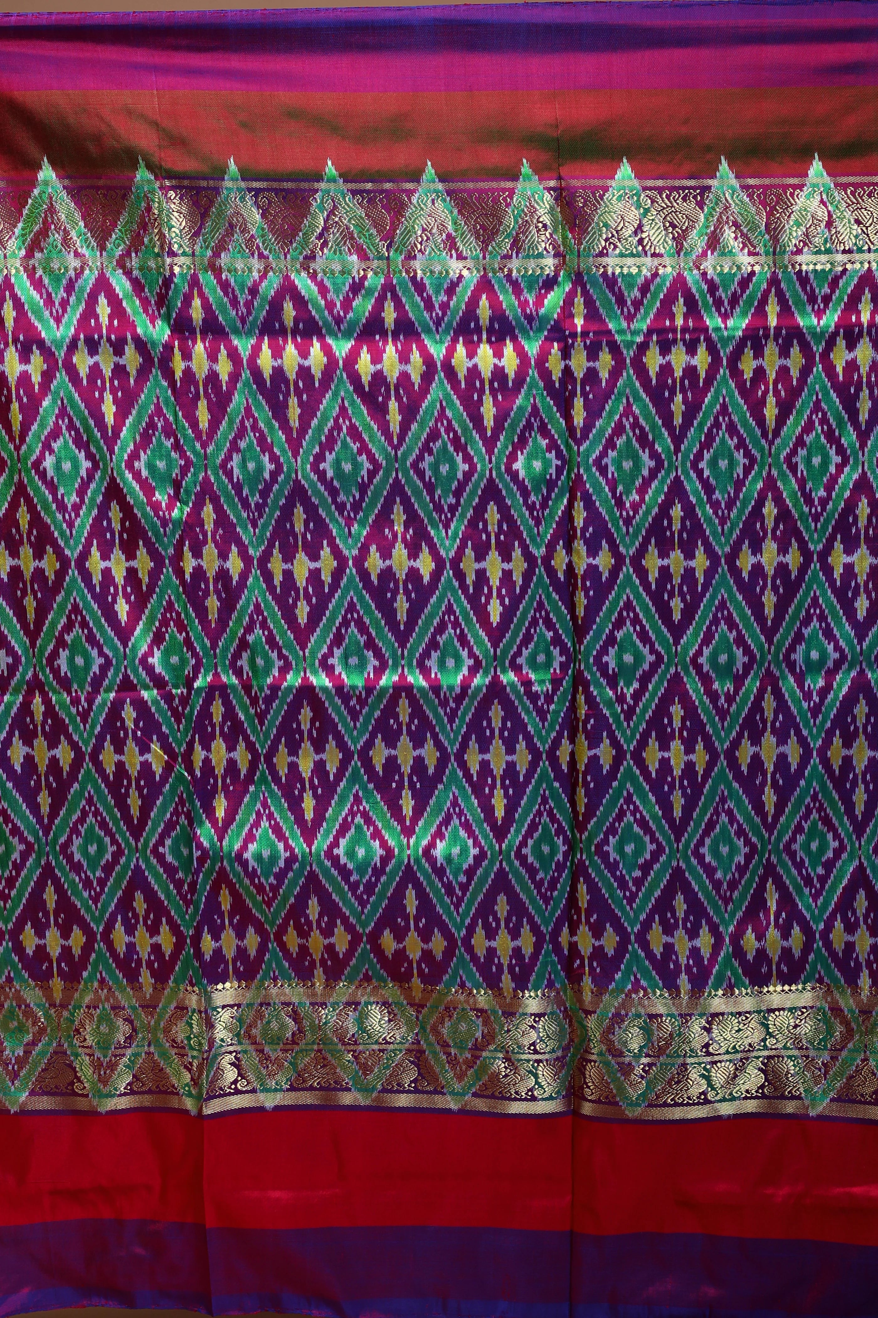 Chocolate Pochampally Silk Saree with Blouse Piece