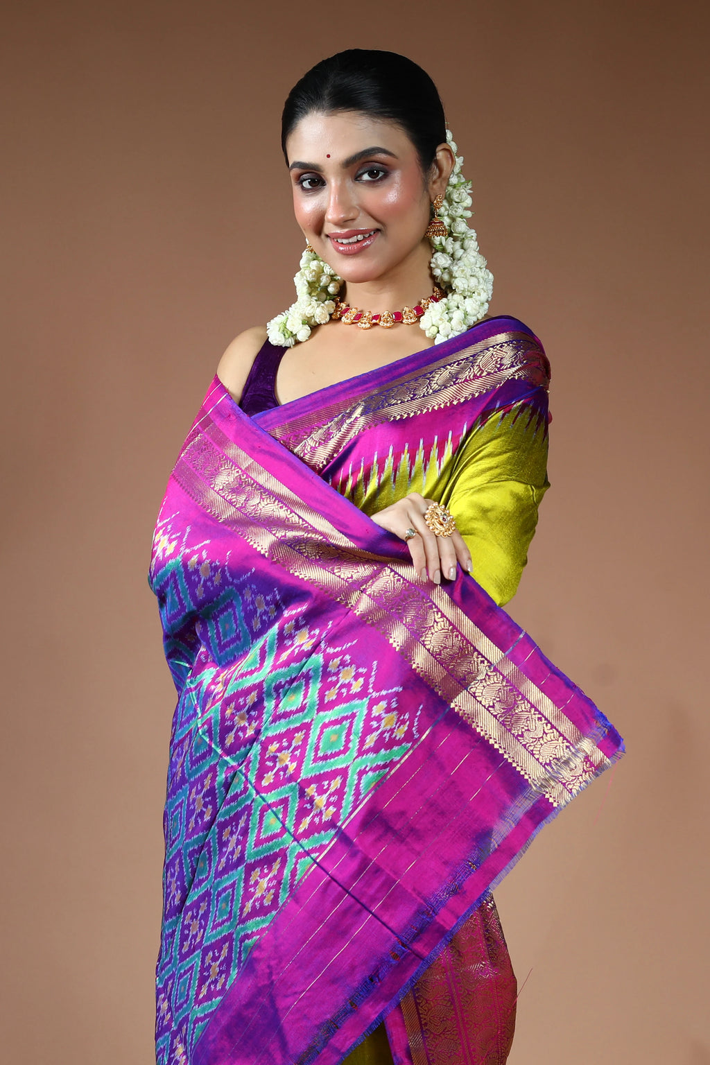 Olive Green Pochampally Silk Saree with Blouse Piece