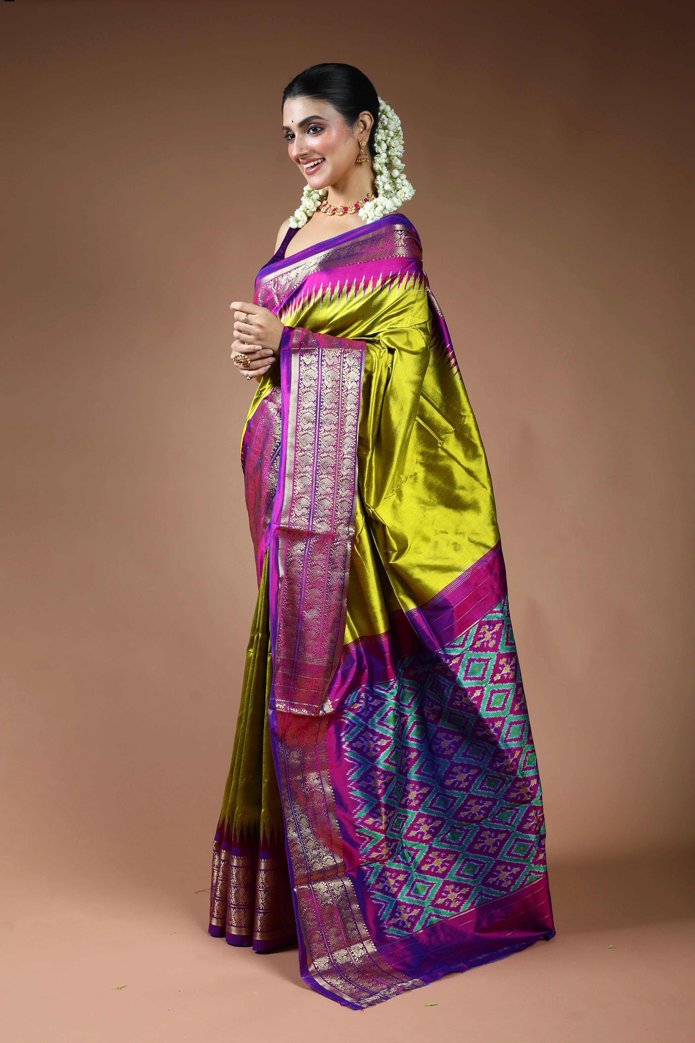 Olive Green Pochampally Silk Saree with Blouse Piece