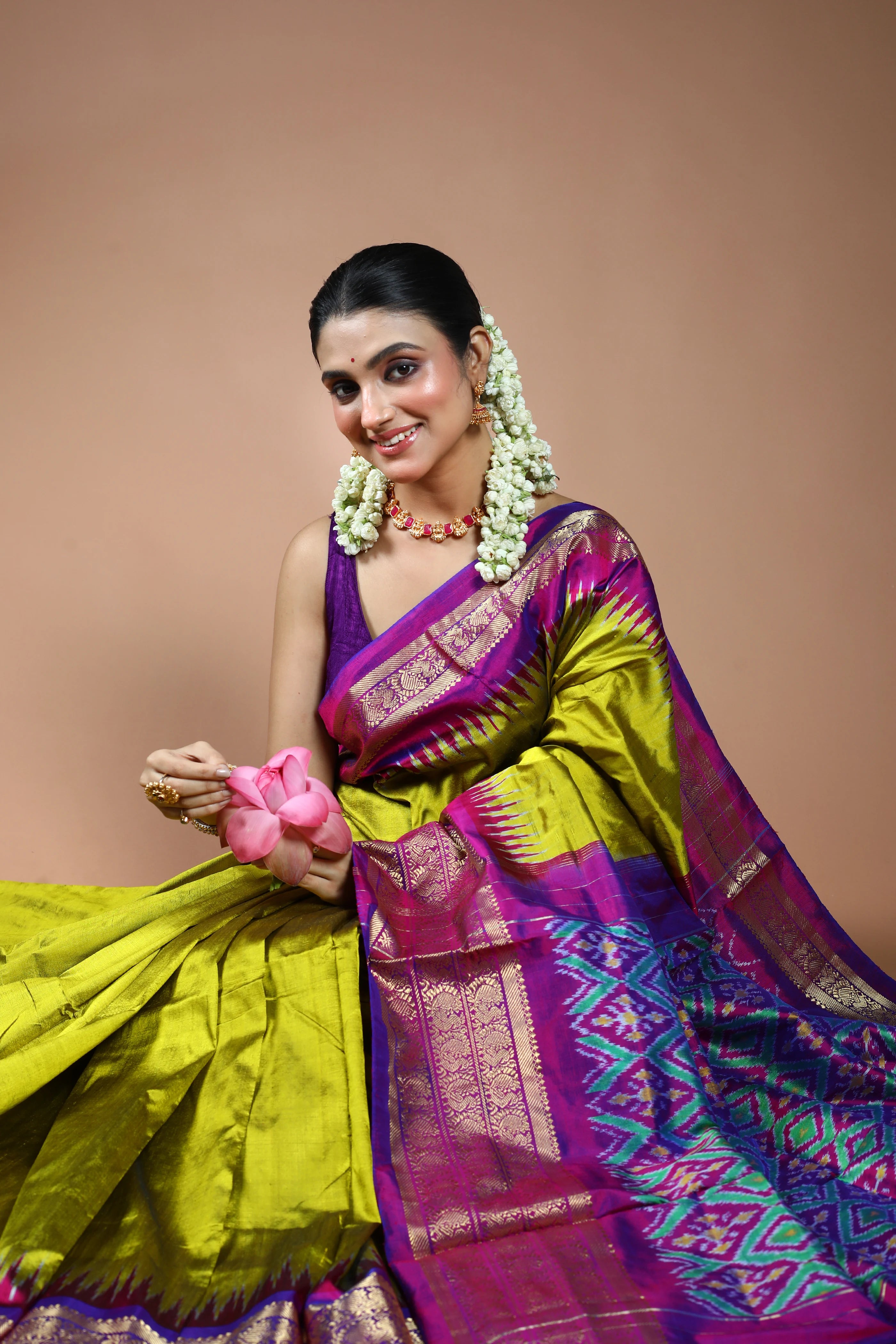 Olive Green Pochampally Silk Saree with Blouse Piece