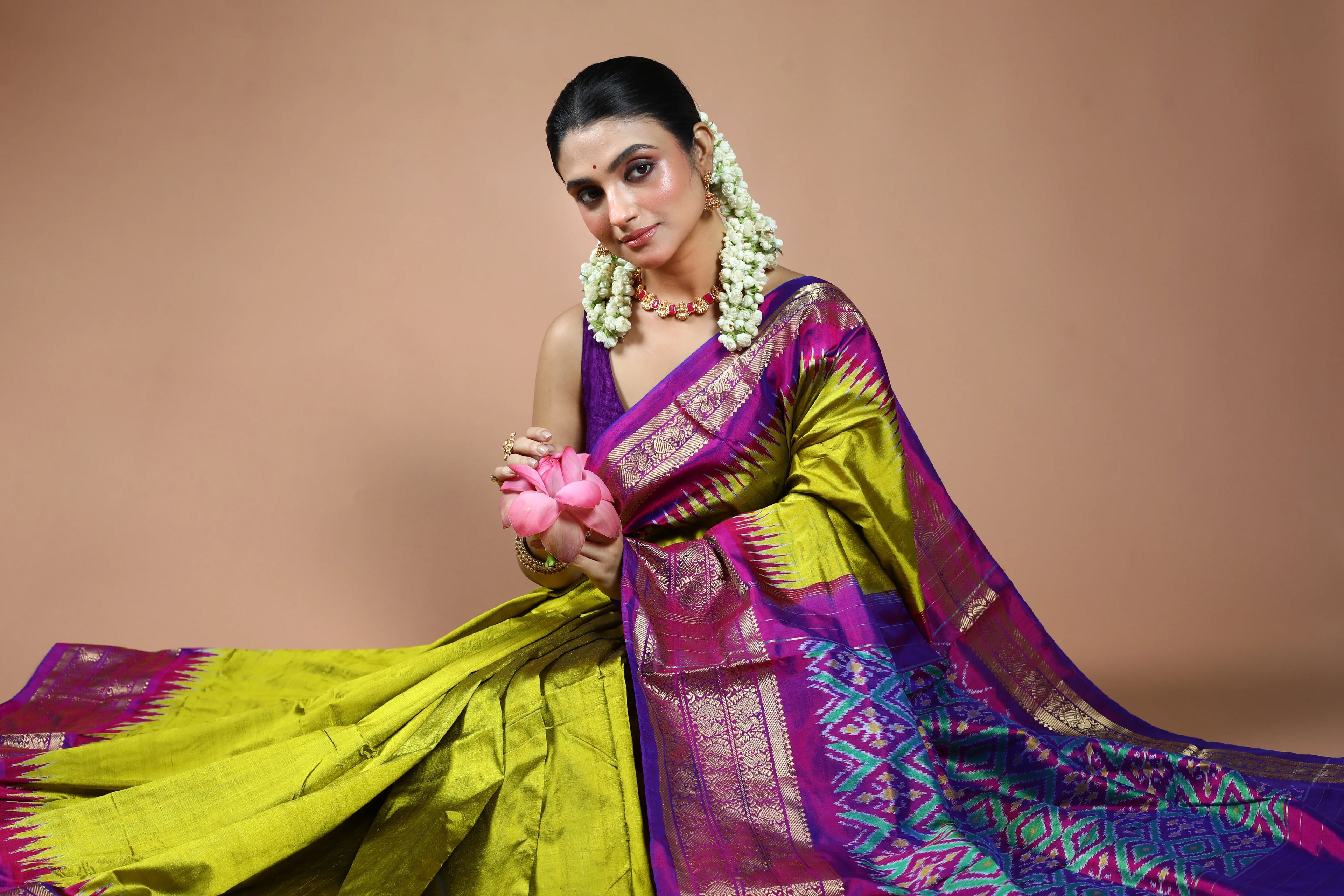 Olive Green Pochampally Silk Saree with Blouse Piece