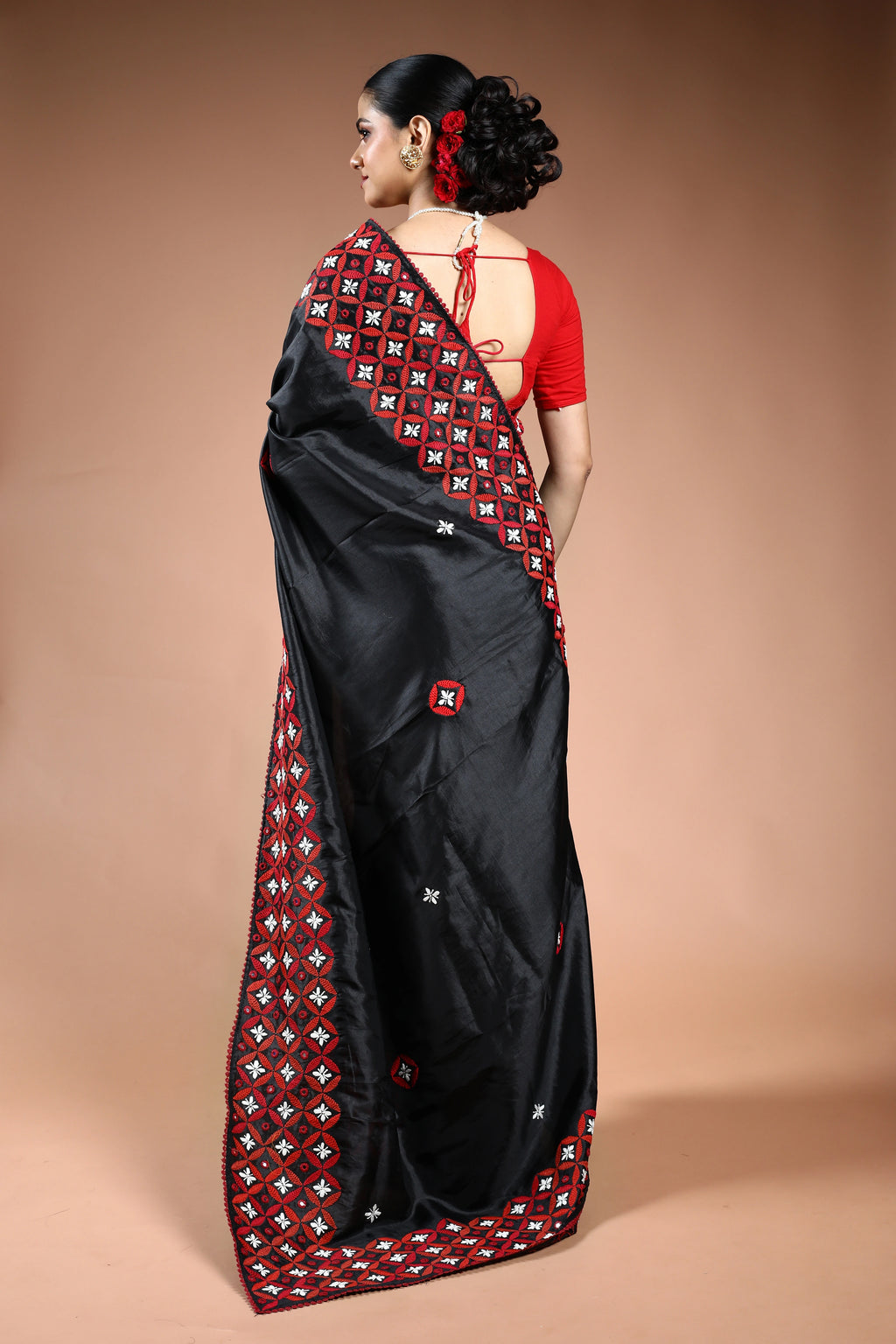 Black Silk Gujarati Saree with Blouse Piece