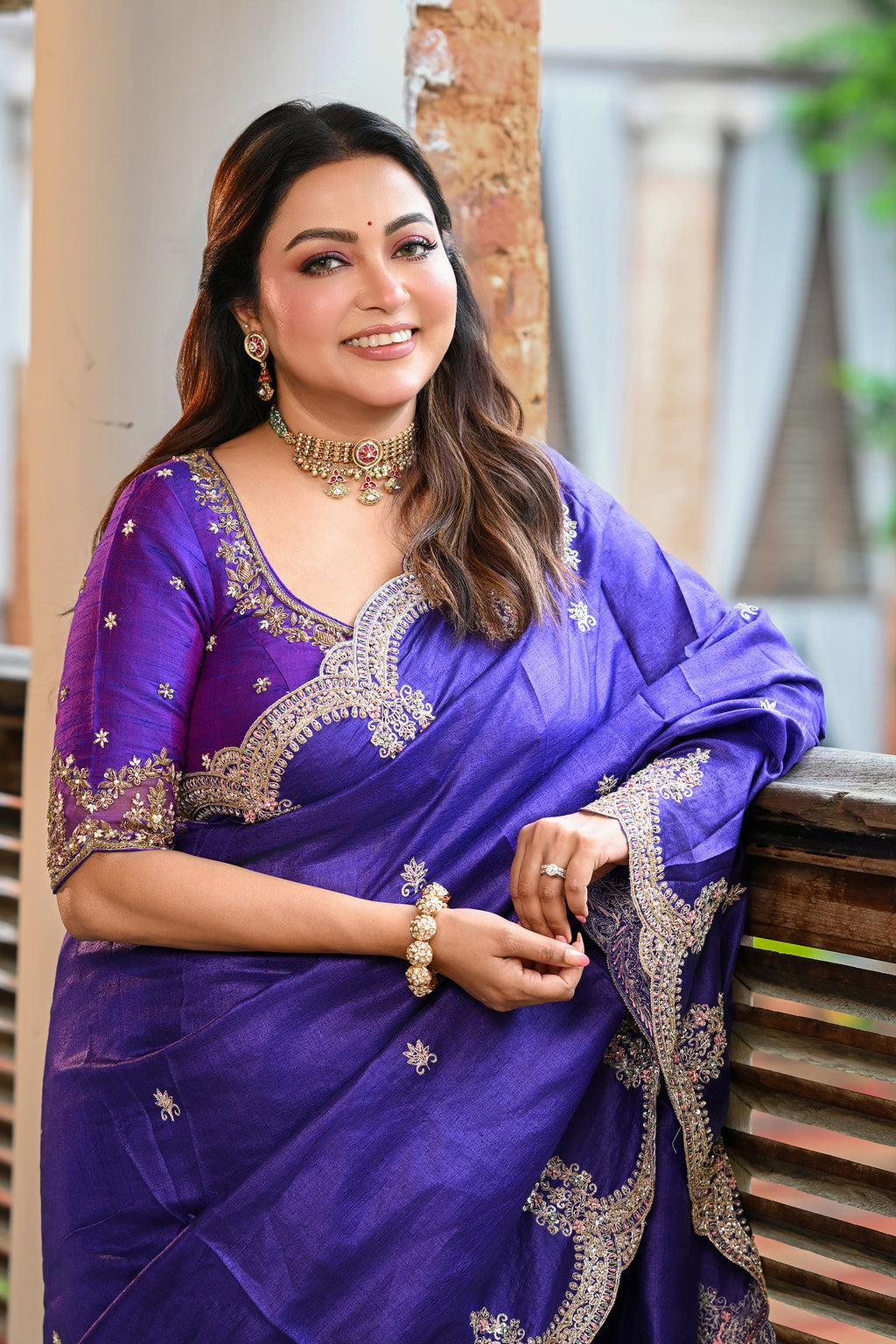 Tussar Zardosi