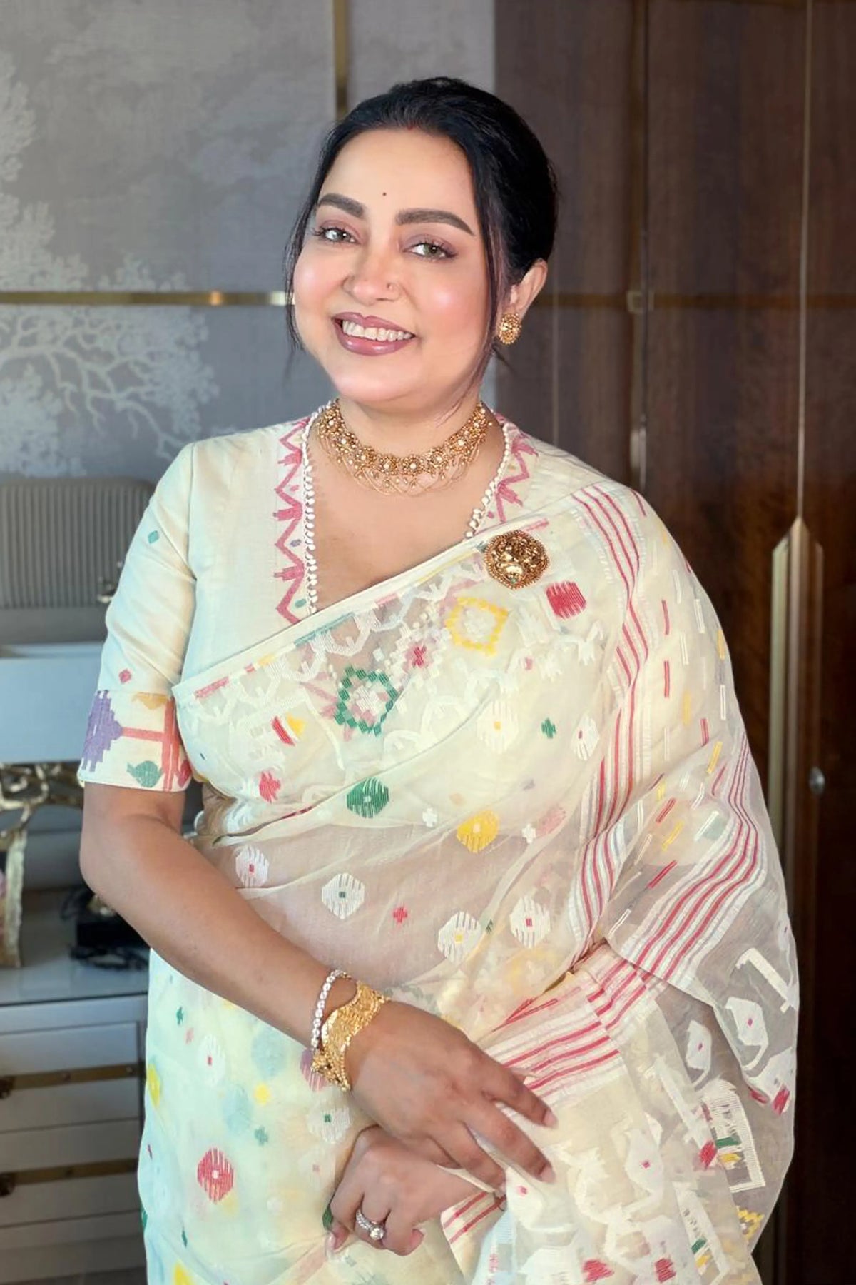 Offwhite Jamdani  Saree with Blouse Piece