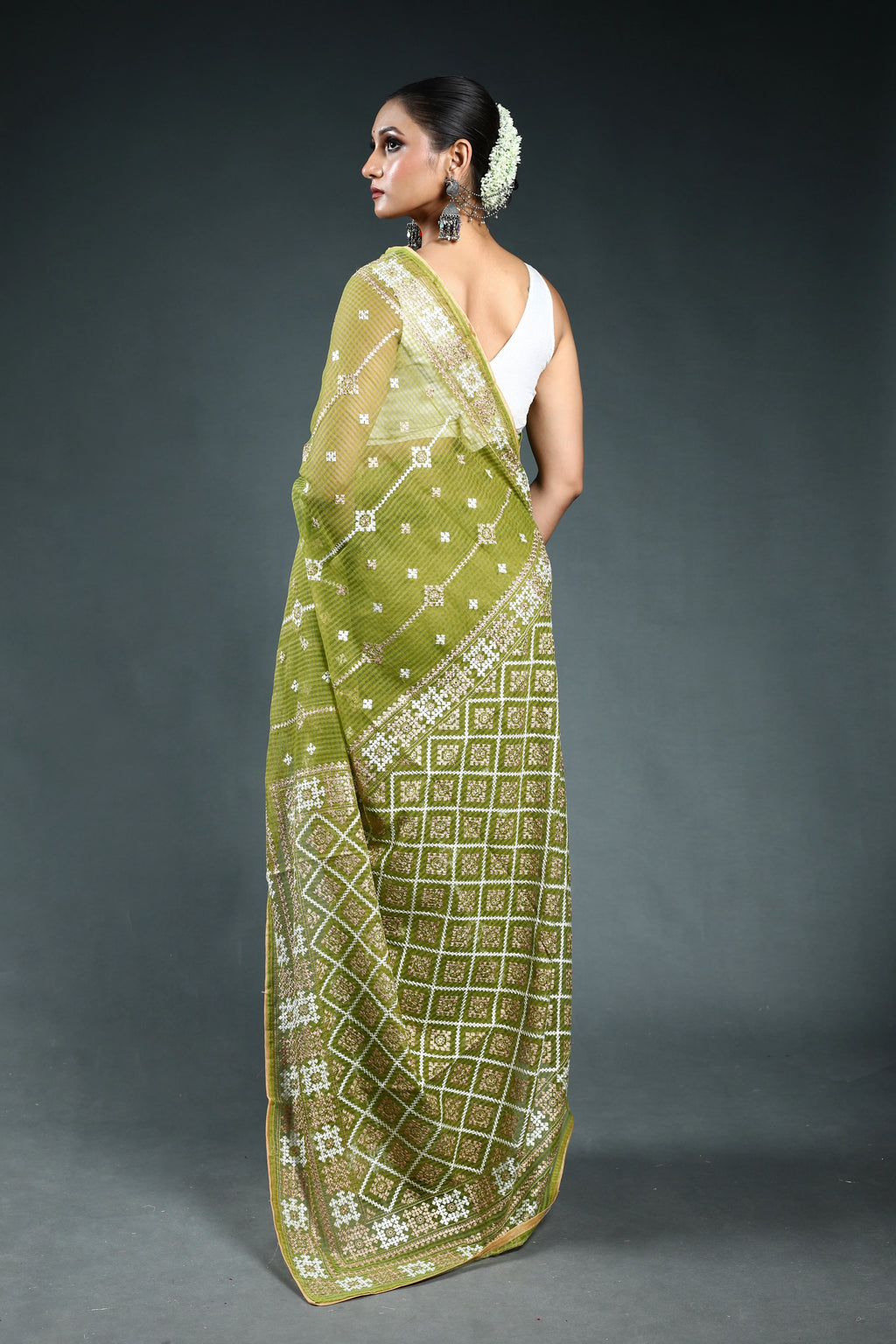 EBS252B4 Mehendi Green