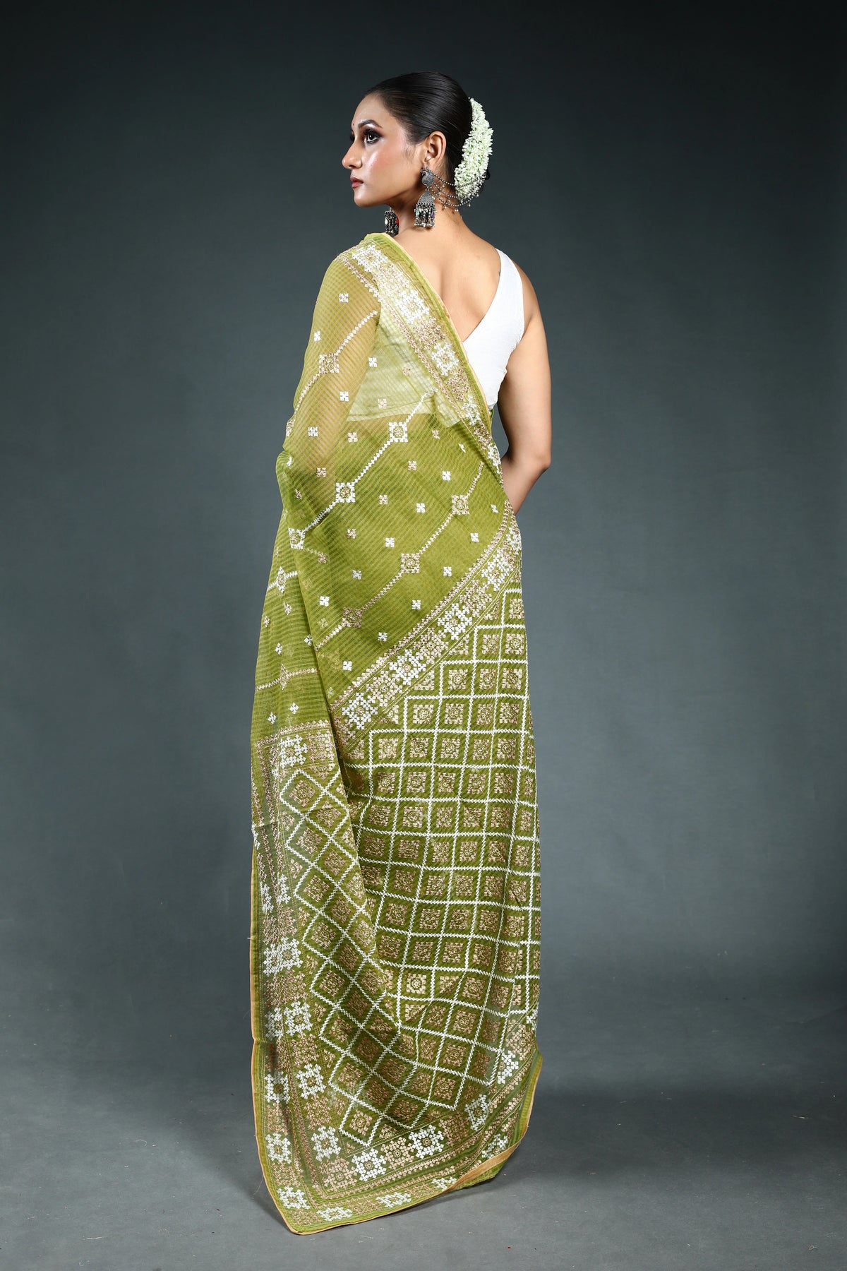 EBS252B4 Mehendi Green