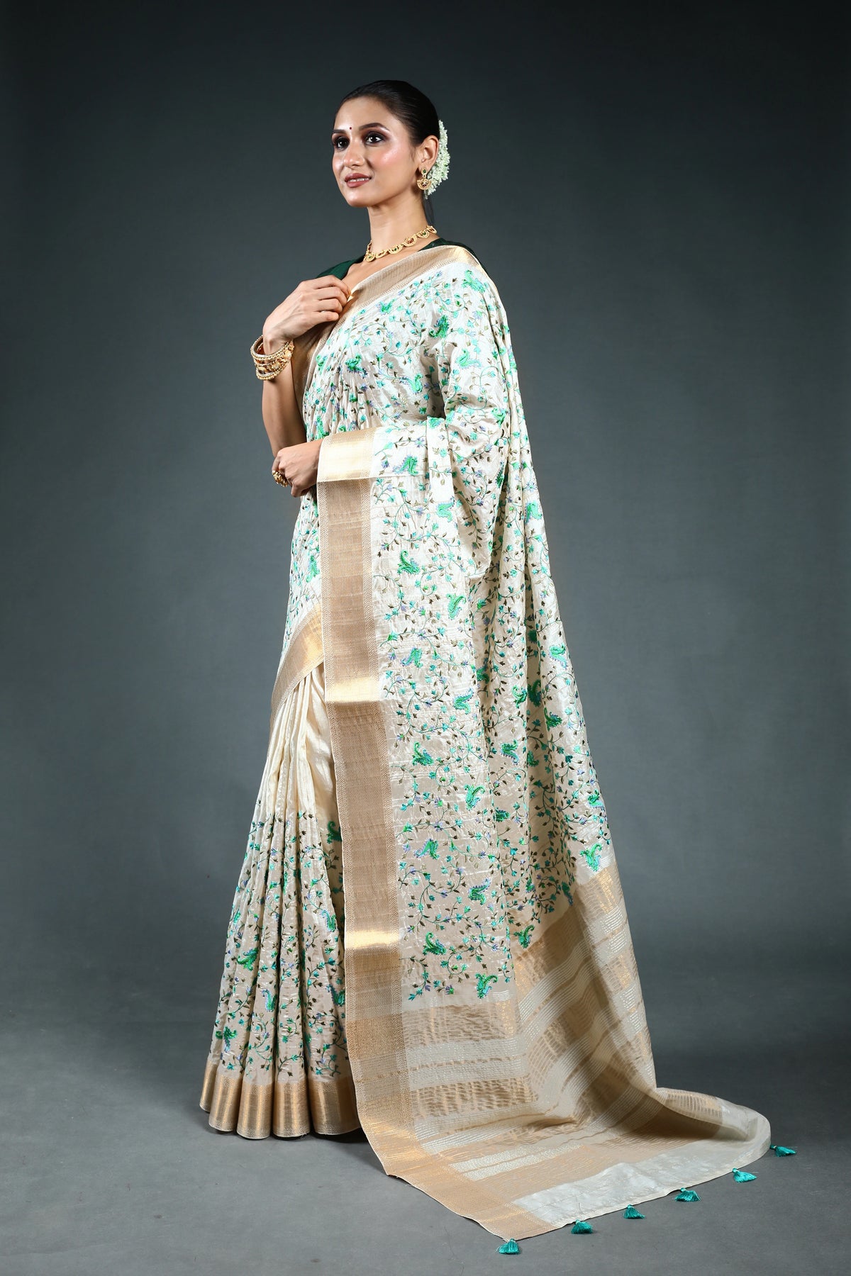 EBS243B4 - Silk Saree Offwhite - blouse