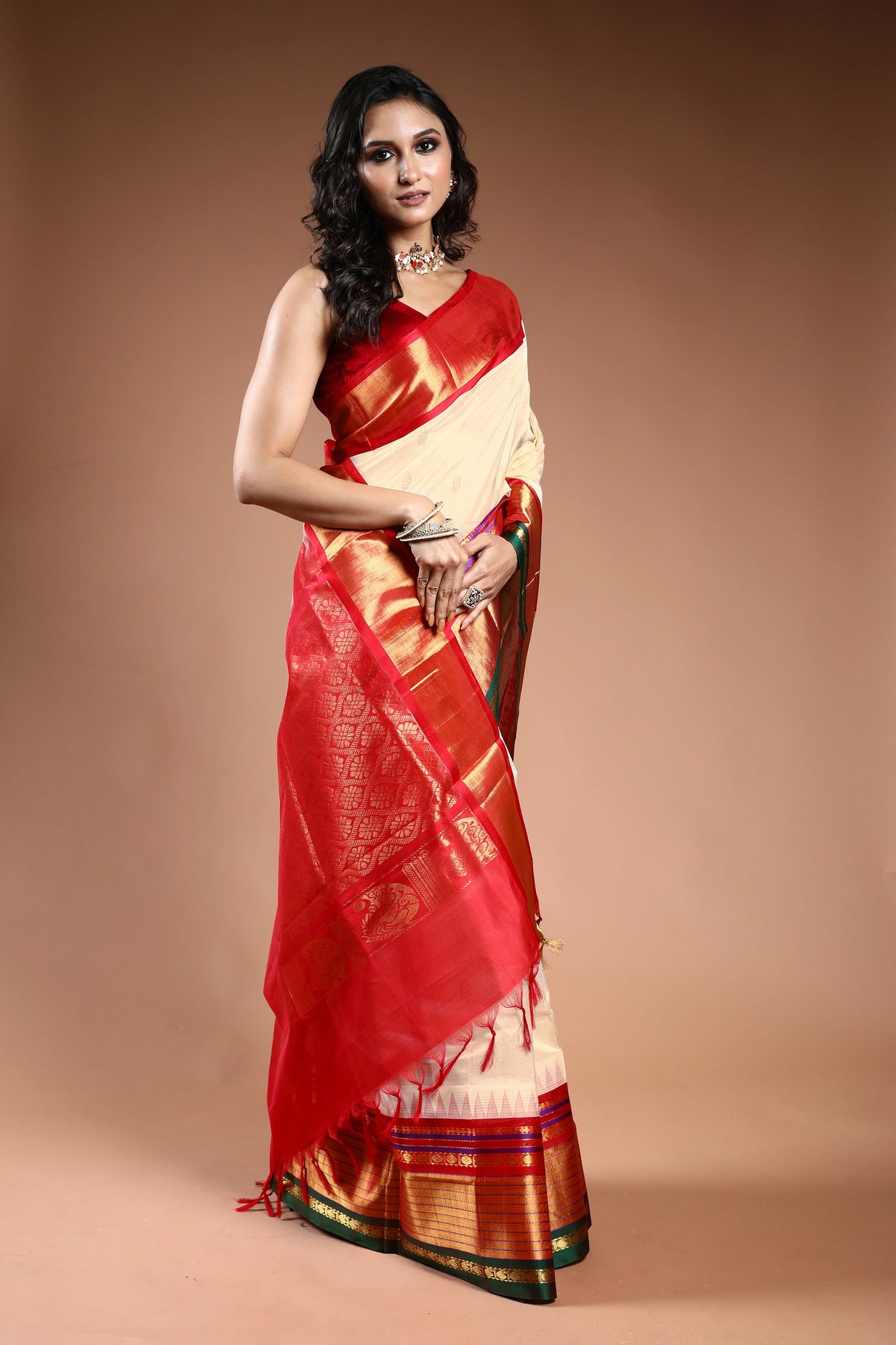 EBS268B4 Offwhite