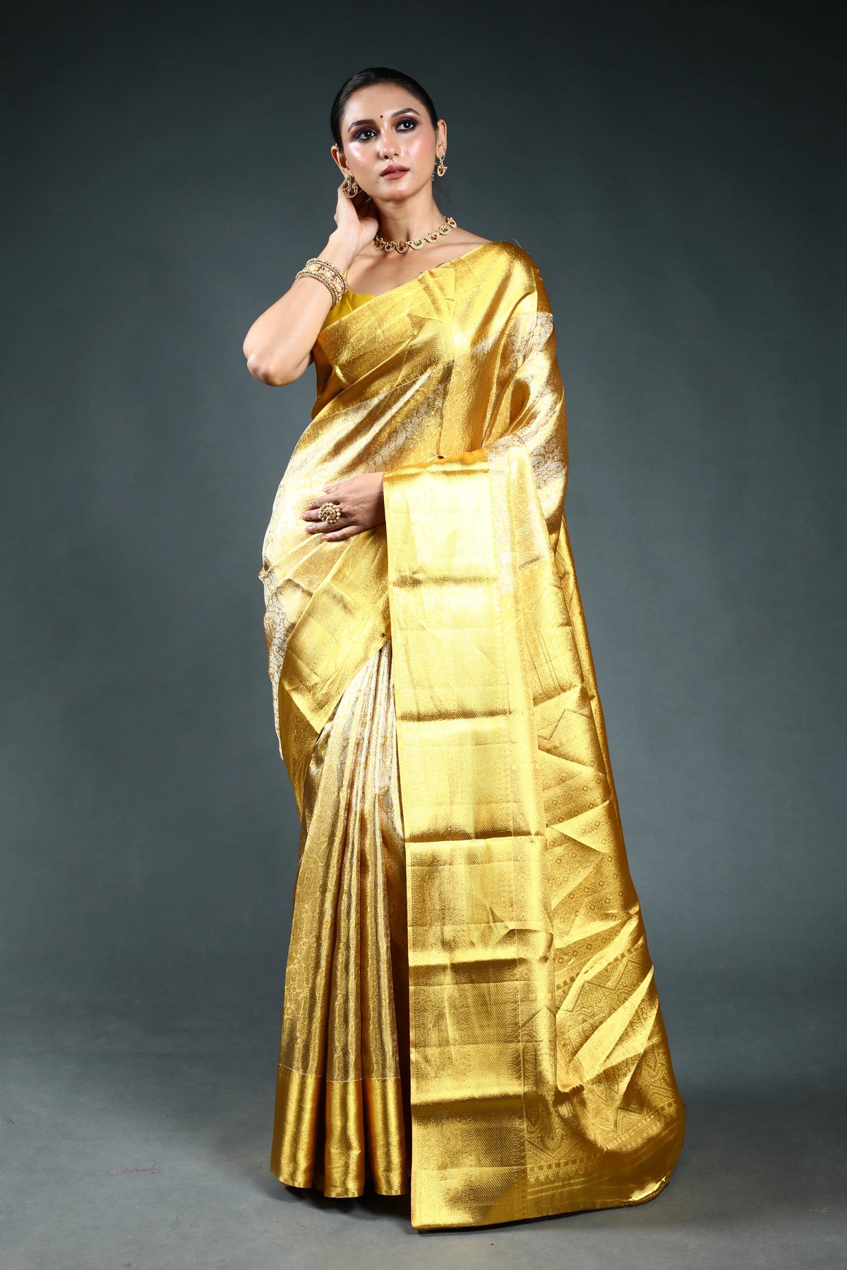 EBS293B4 Golden Yellow